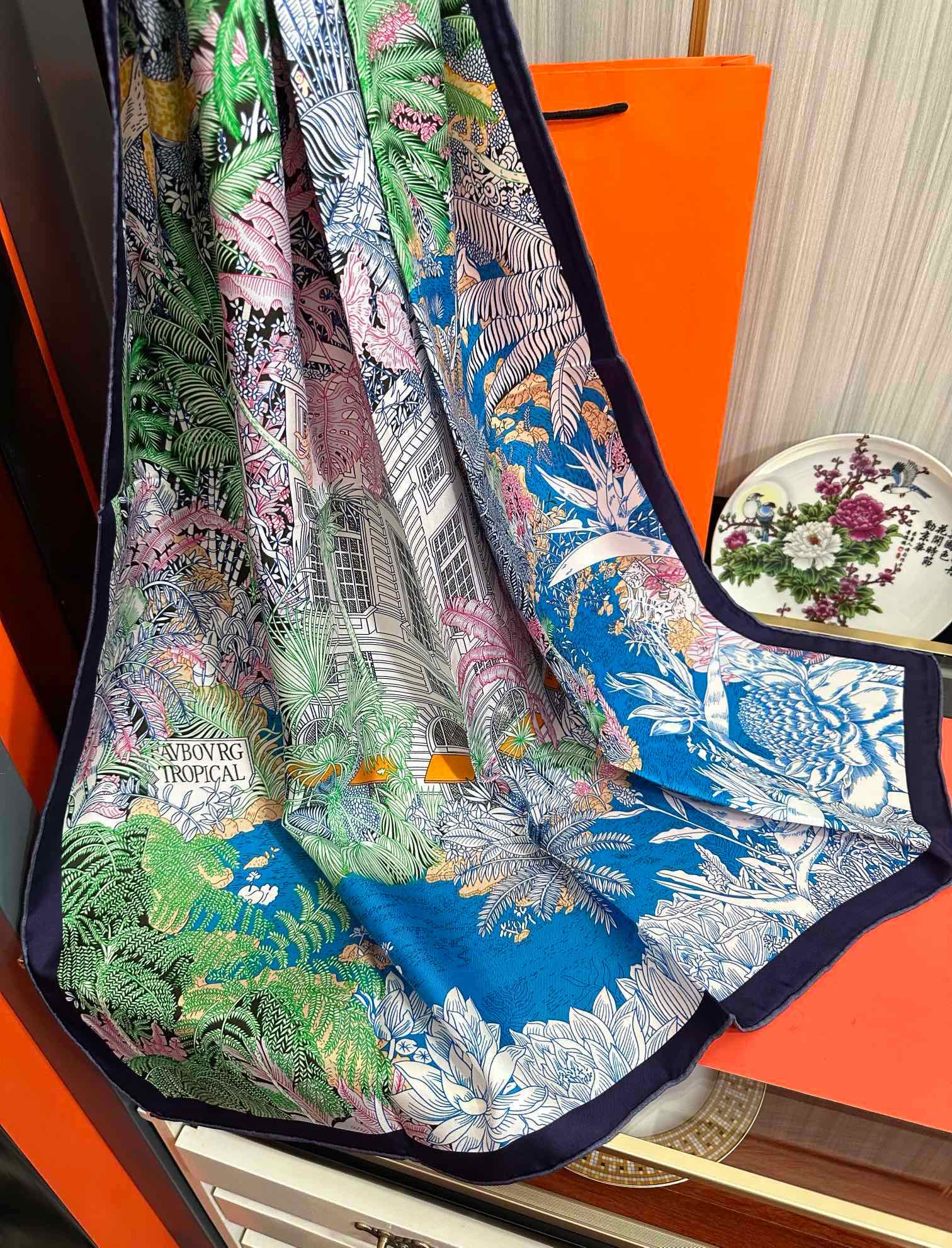 🔥重磅推荐 爱马🐎士2025 新款 高端设计买到都说好👍下手一定要快高端 大爱❤️女人尤物 货极少 四季