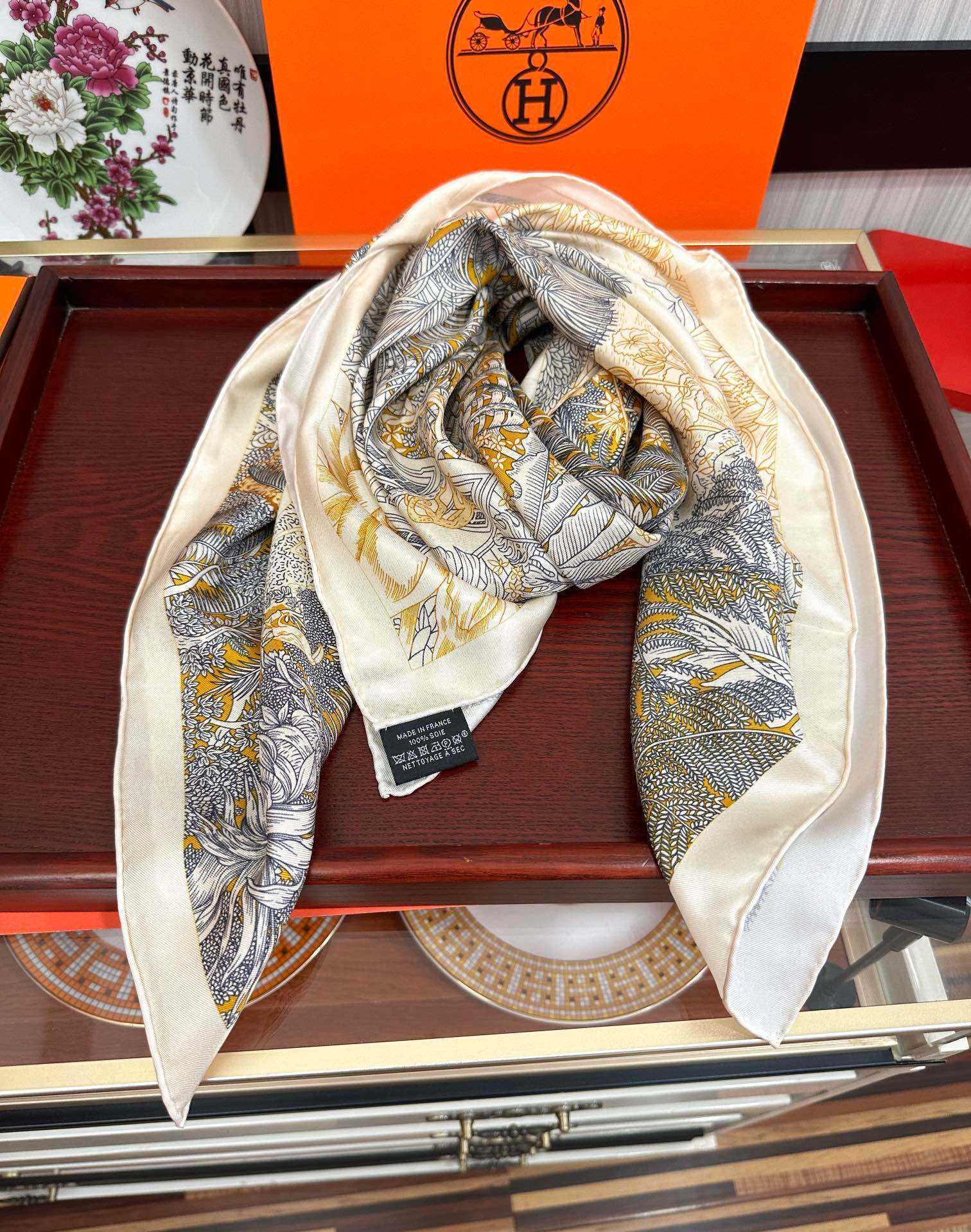 🔥重磅推荐 爱马🐎士2025 新款 高端设计买到都说好👍下手一定要快高端 大爱❤️女人尤物 货极少 四季