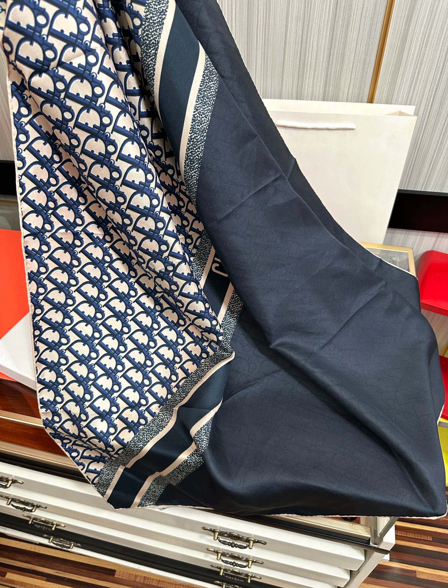 🔥 迪澳2025【D字印花字母】春夏季新款，太美了[玫瑰]买到都说好👍下手一定要快高端 大爱❤️女人尤物