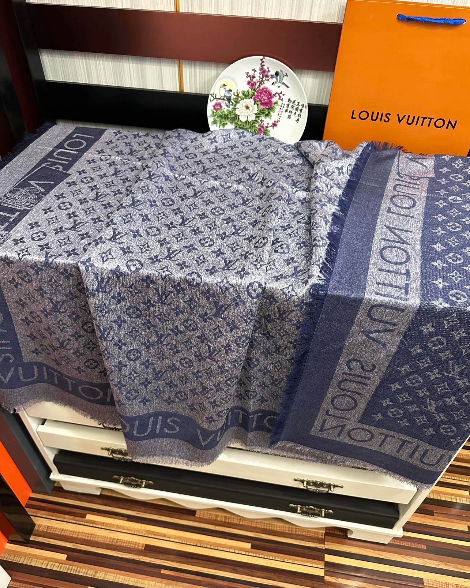 🔥2080最新款LV重磅推荐太美了[得意]，永不过时，好货不怕晚，经典款L家人手必备一条最最经典款💪🏻💪