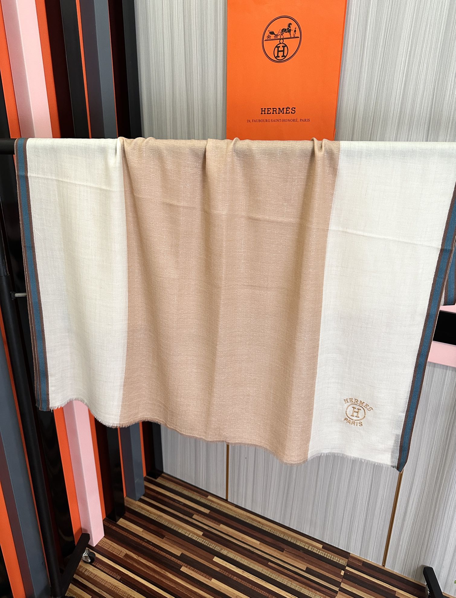 新款🔥2080爱马士🧣太美了[庆祝]万众瞩目经典版到货🎆最优质的年轻设计师推出的最新概念👓搭配调色纱染再