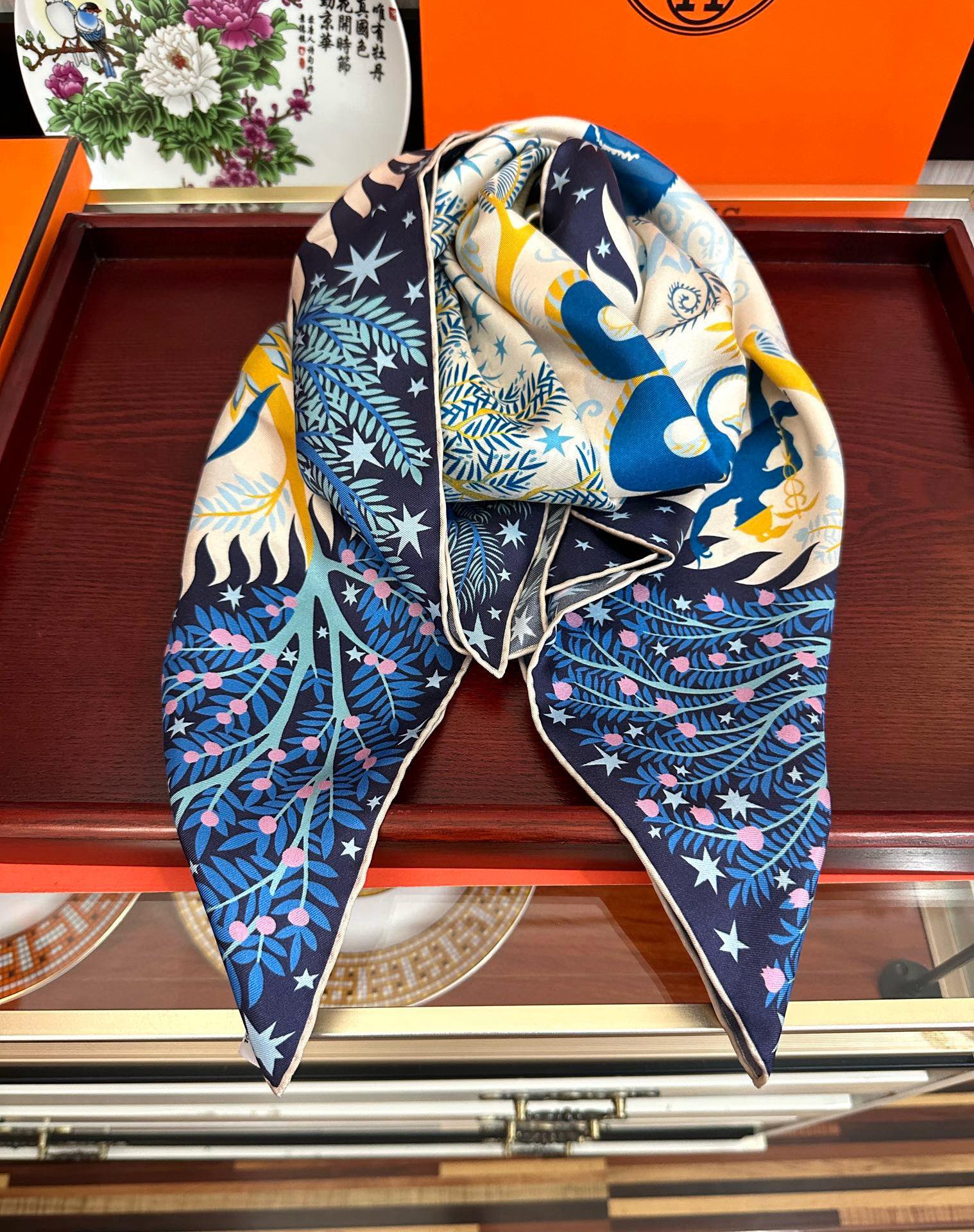 🔥高品质。H家2025新款【大自然动物图】大爱❤️女人尤物 货极少 四季都可以用‼️真心美的让人非常非常