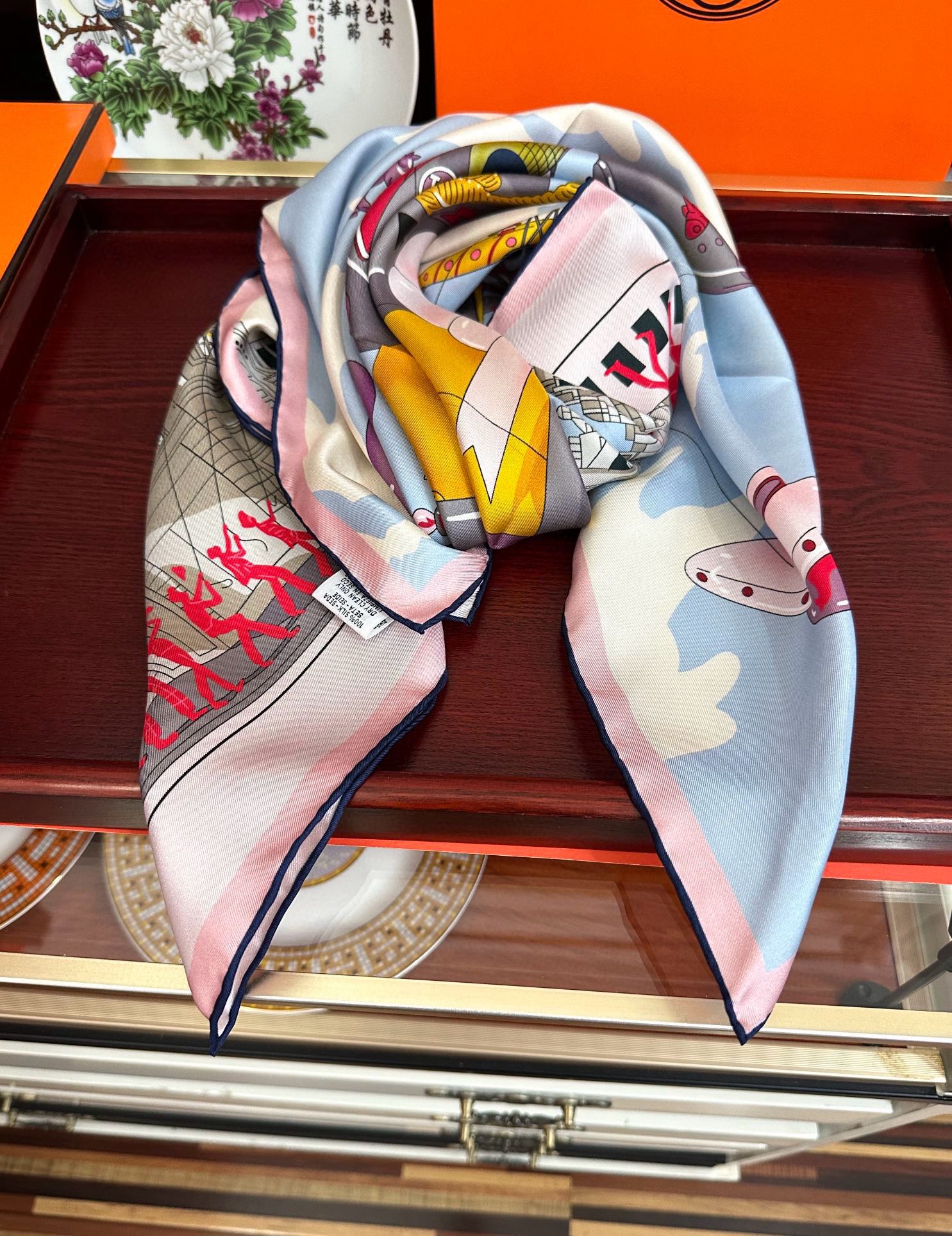 高版本🔥HERMES 2025官网同步 【爱马仕巡游】[太阳]精致卷边[嘴唇]品质感很显好[得意]好搭到