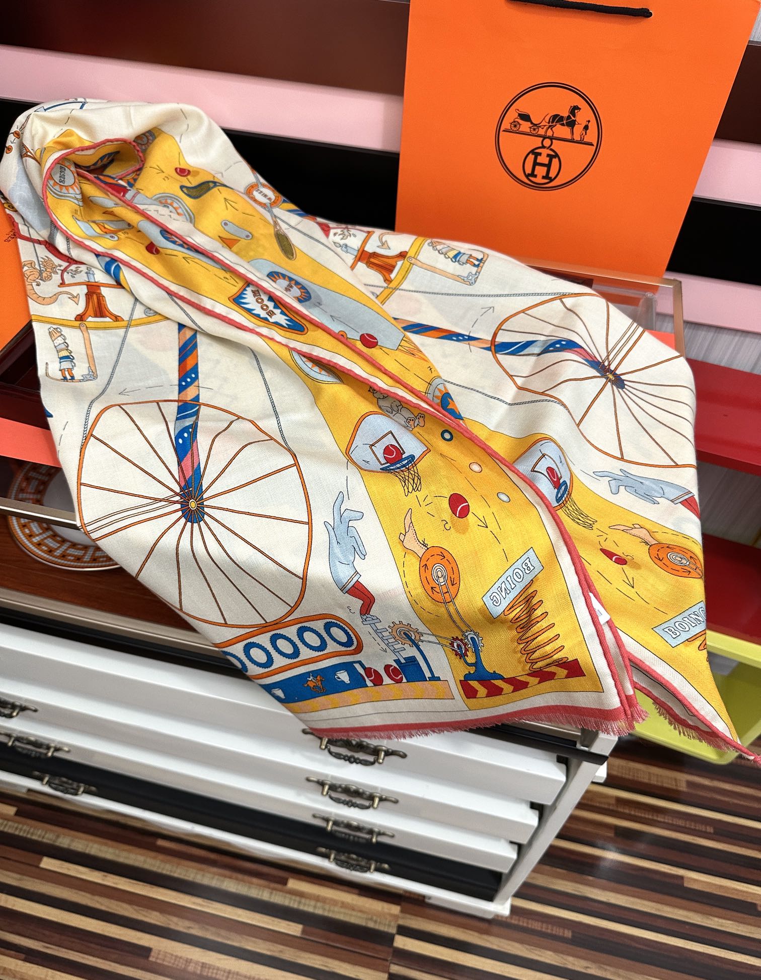 新款 爱马仕。【双面同色骏马】太美了[吃瓜][嘴唇]四季都可以用[勾引]真心美的让人非常非上身效果简直美