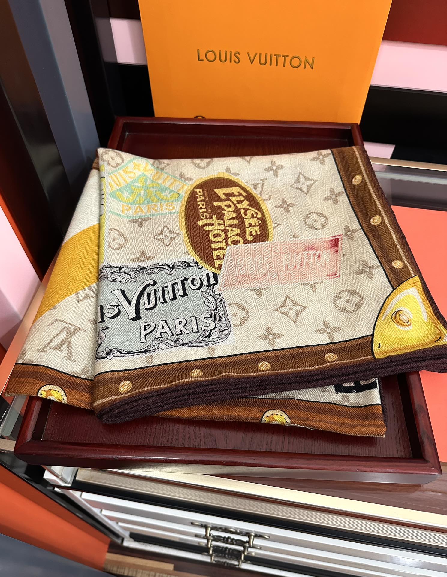 ❤️新款LV 2025高品质 官网同步【双面同色】经典优雅[礼物]~气质到骨子里[色]新一季的面料超高级