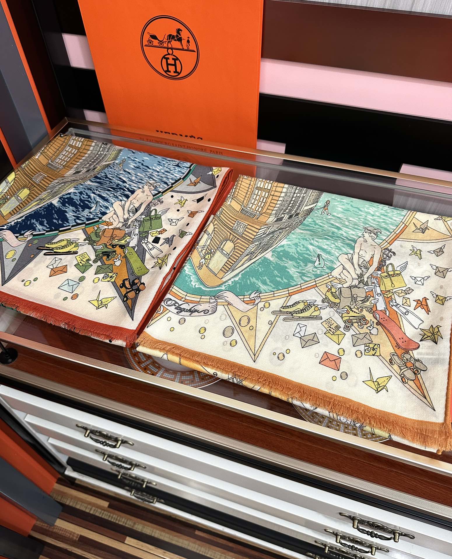 。 新款爱马仕。双面同色【一帆风顺】太美了[吃瓜]下手一定要快[嘴唇]四季都可以用[勾引]真心美的让人非