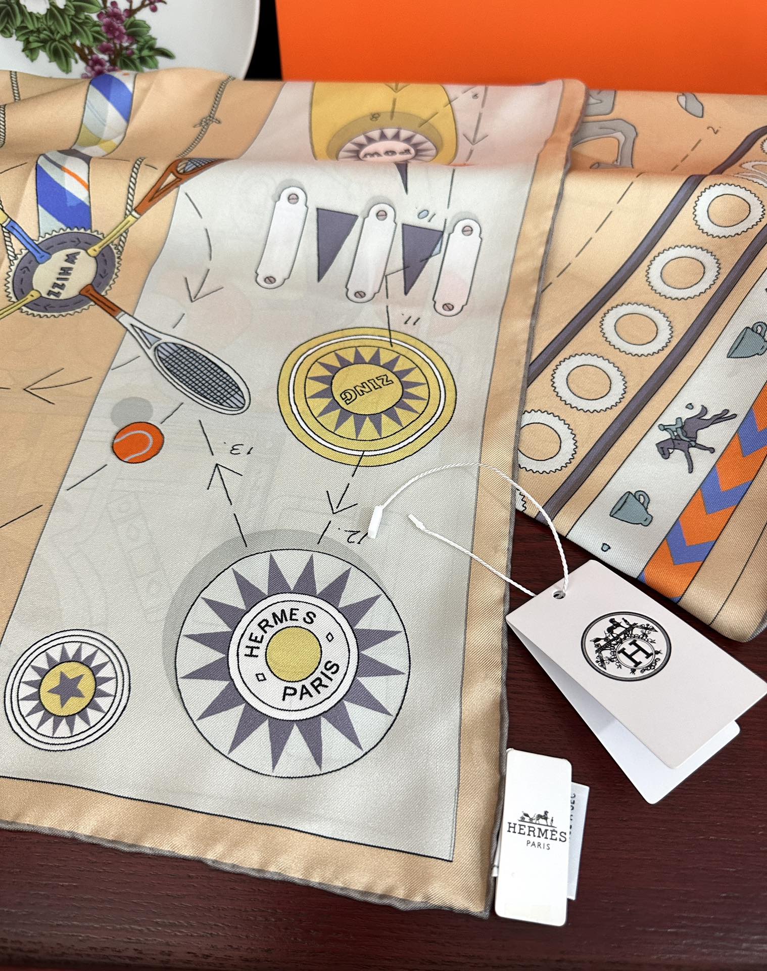 。H家2025新款【爱马系列】手工卷边，买到都说好👍下手一定要快高端 大爱❤️女人尤物 货极少 四季都可