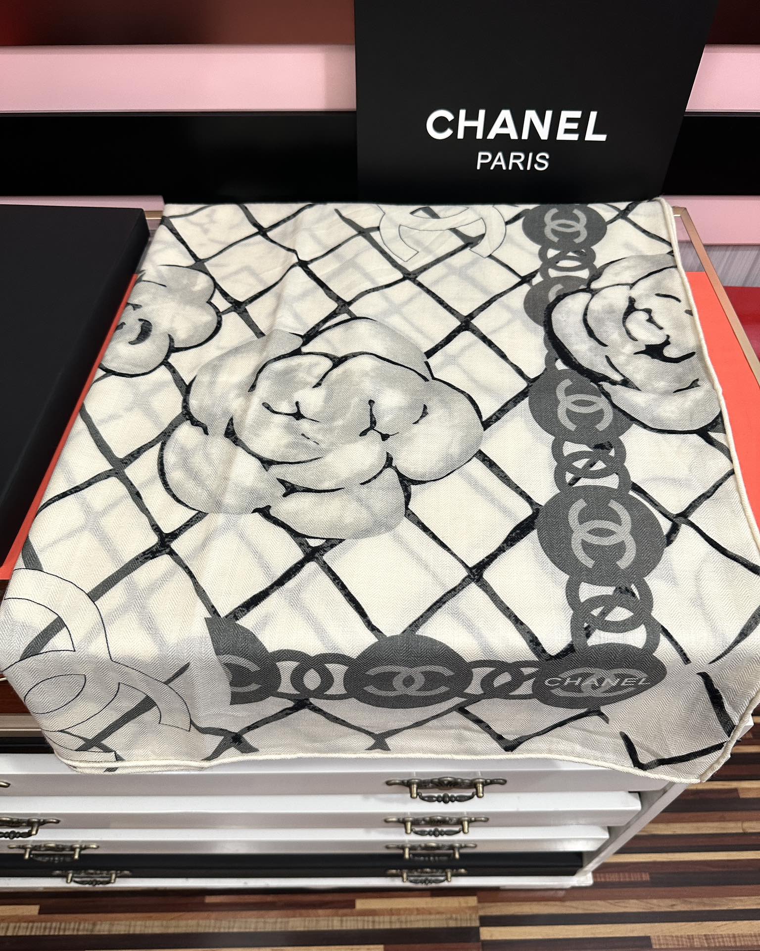 上新❤️香奈儿 香奶奶永远都是这么经典【双面同色】太美了[發]经典设计优雅风[礼物]~气质到骨子里[色]