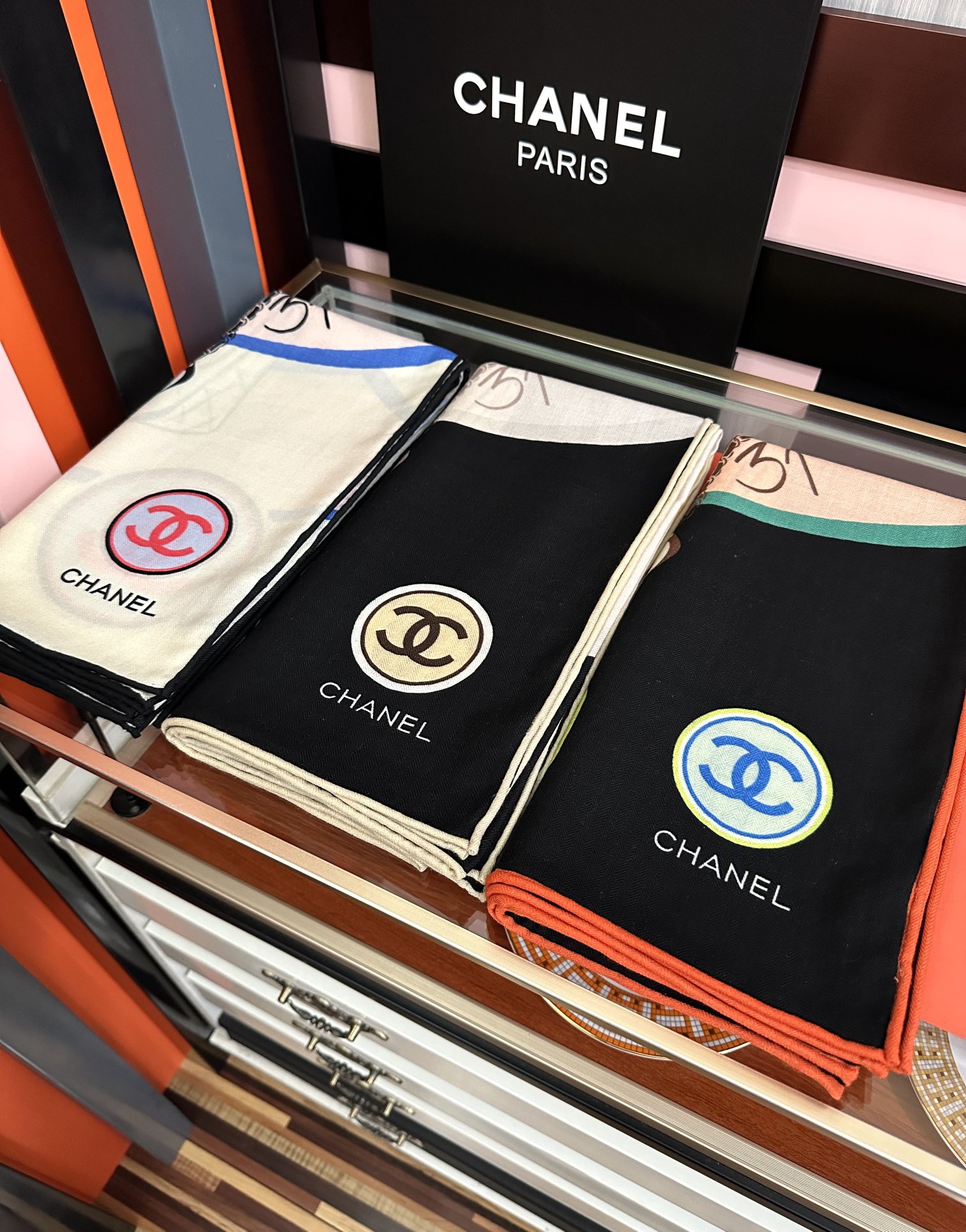 上新❤️ 香奈儿 ZG同步 2025新款 太美了 【双面同色】顶级设计优雅风[礼物]~气质到骨子里[色]