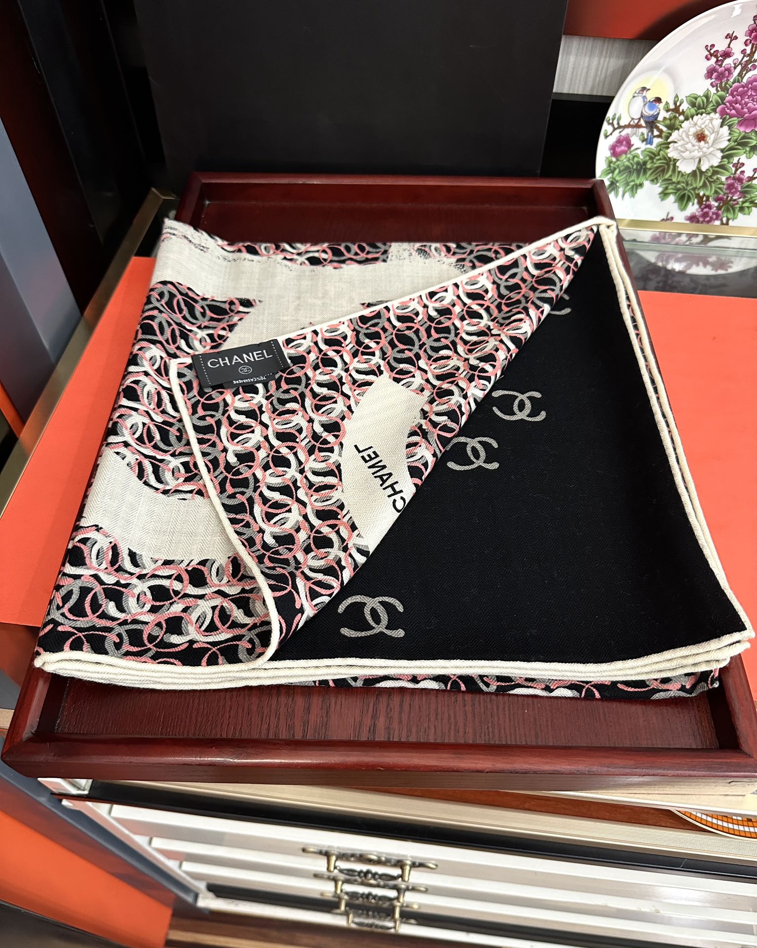 新款。香奈儿 2025【双面同色】永远经典双C优雅Coco风[礼物]~气质到骨子里[色]香奶奶新一季的面