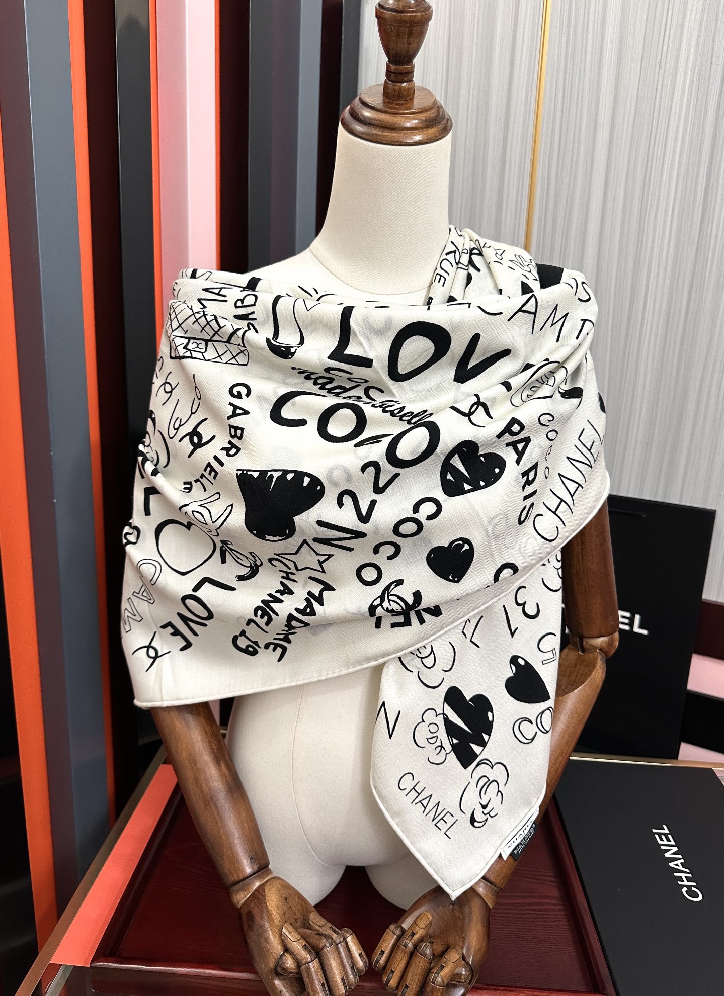 ❤️新款2025 香奈儿 ZG同步【涂鸦印花系列】 太美了 [發]经典茶花帽子🎩设计优雅风[礼物]~气质