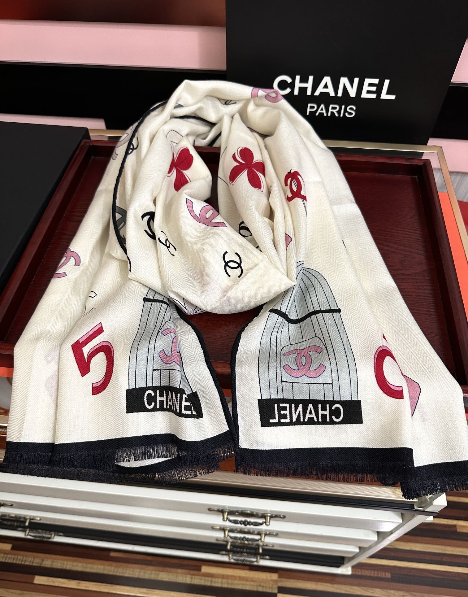 。新款 小香 双面同色 2025【5号香水瓶】太美了[吃瓜]下手一定要快[嘴唇]四季都可以用[勾引]真心