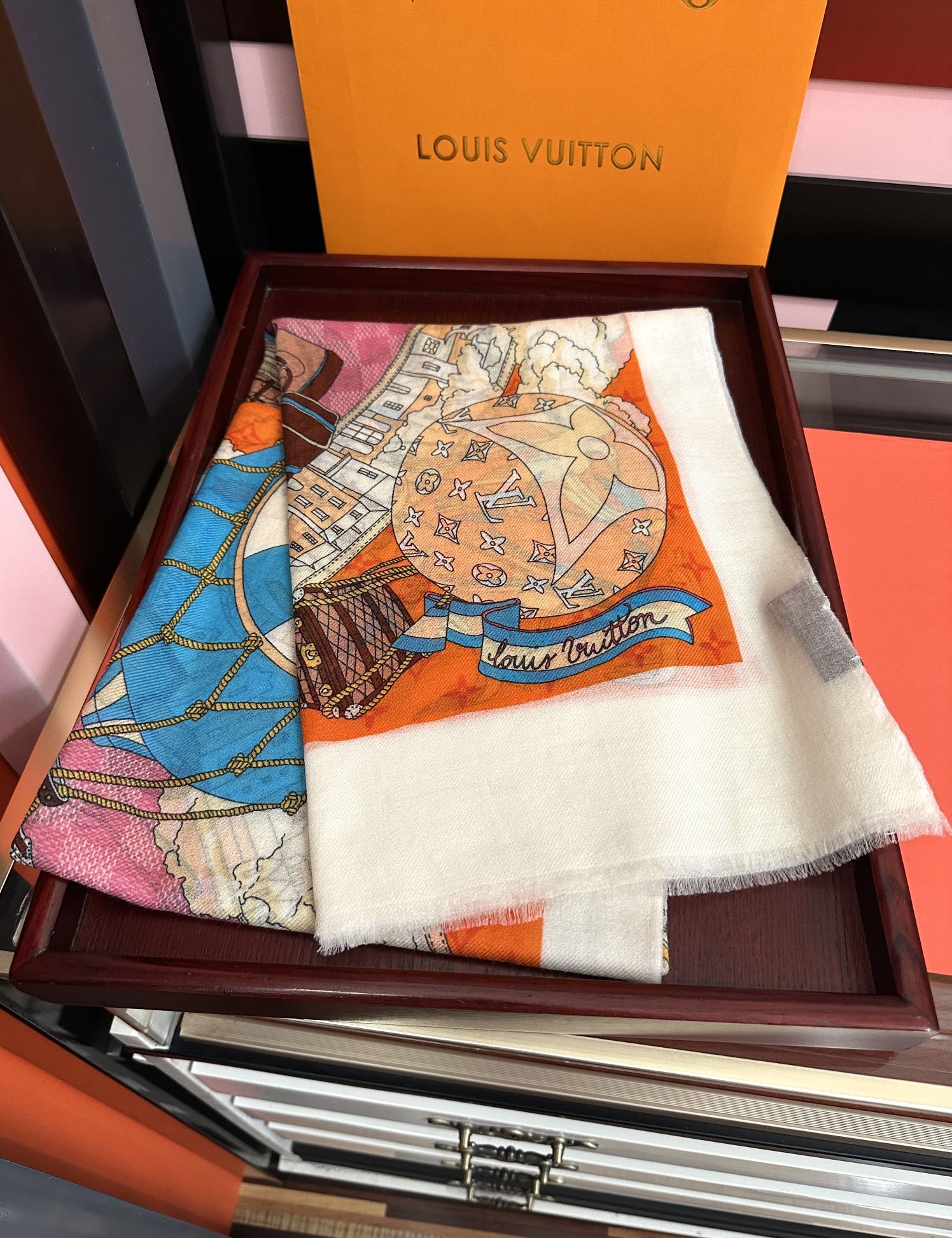 。新款 小香 双面同色 2025【5号香水瓶】太美了[吃瓜]下手一定要快[嘴唇]四季都可以用[勾引]真心