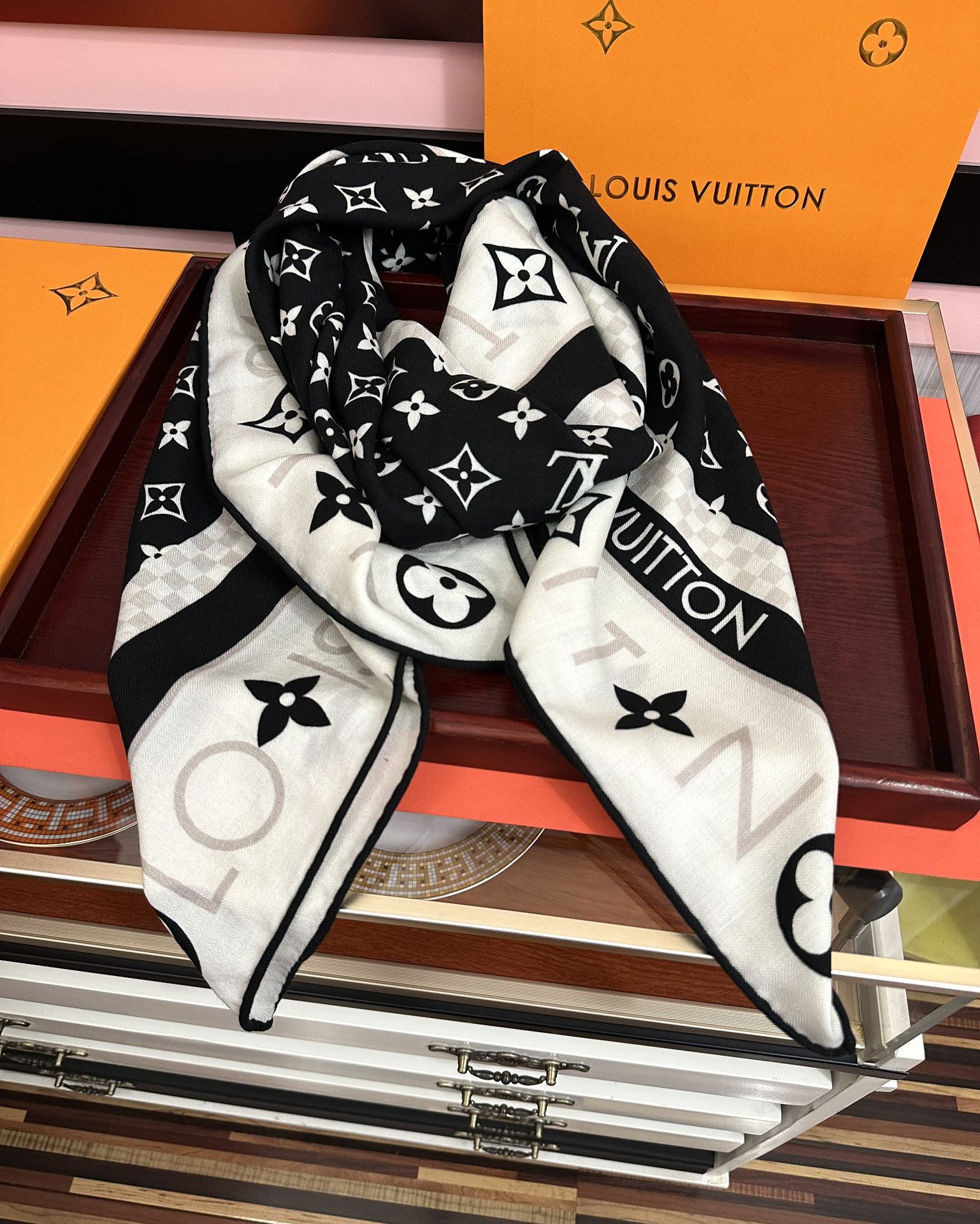 ❤️新款 L V永远都是这么经典 太美了【双面同色】经典优雅[礼物]~气质到骨子里[色]新一季的面料超高