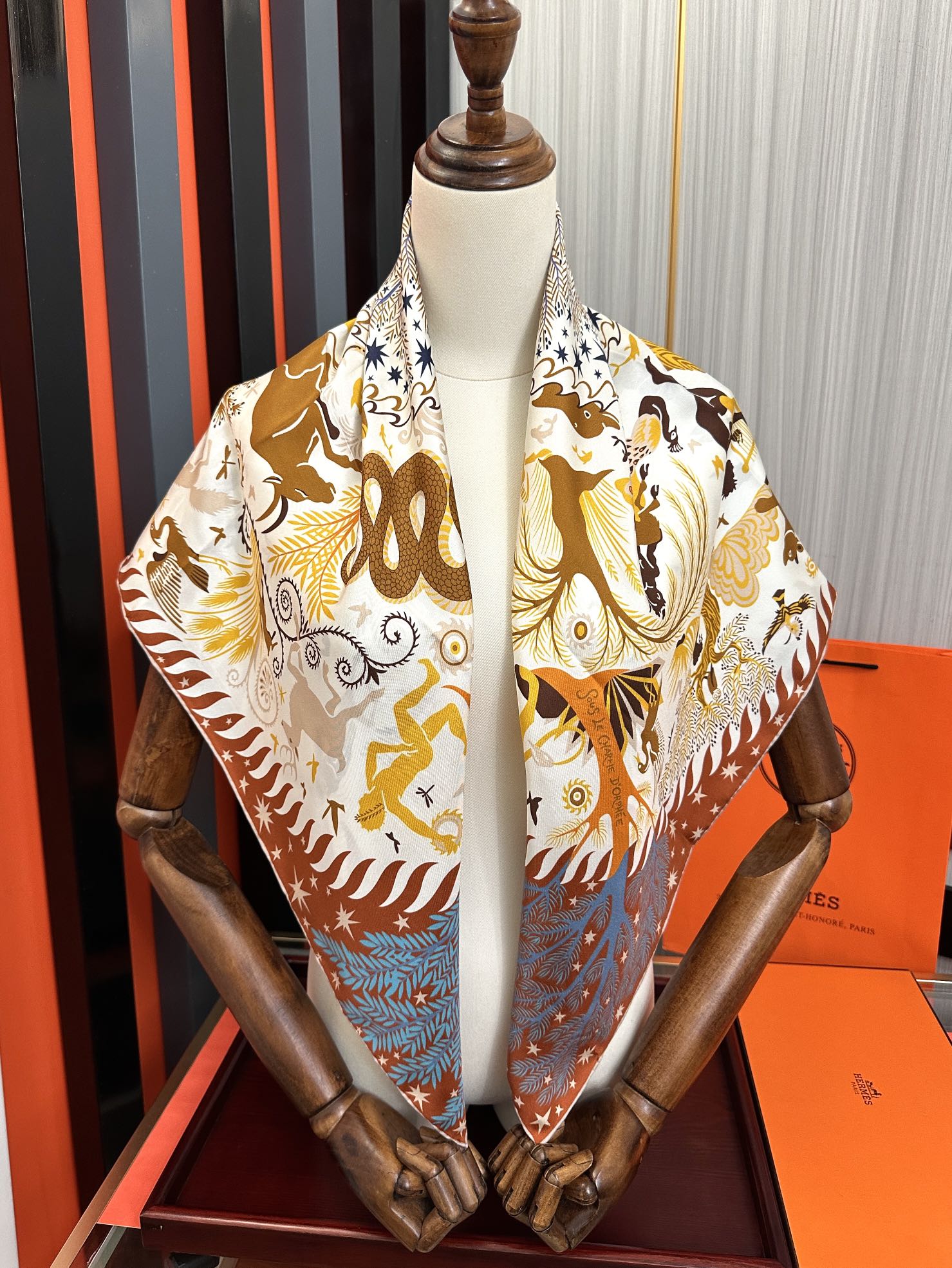 。高品质。H家2025新款【大自然动物图】大爱❤️女人尤物 货极少 四季都可以用‼️真心美的让人非常非常