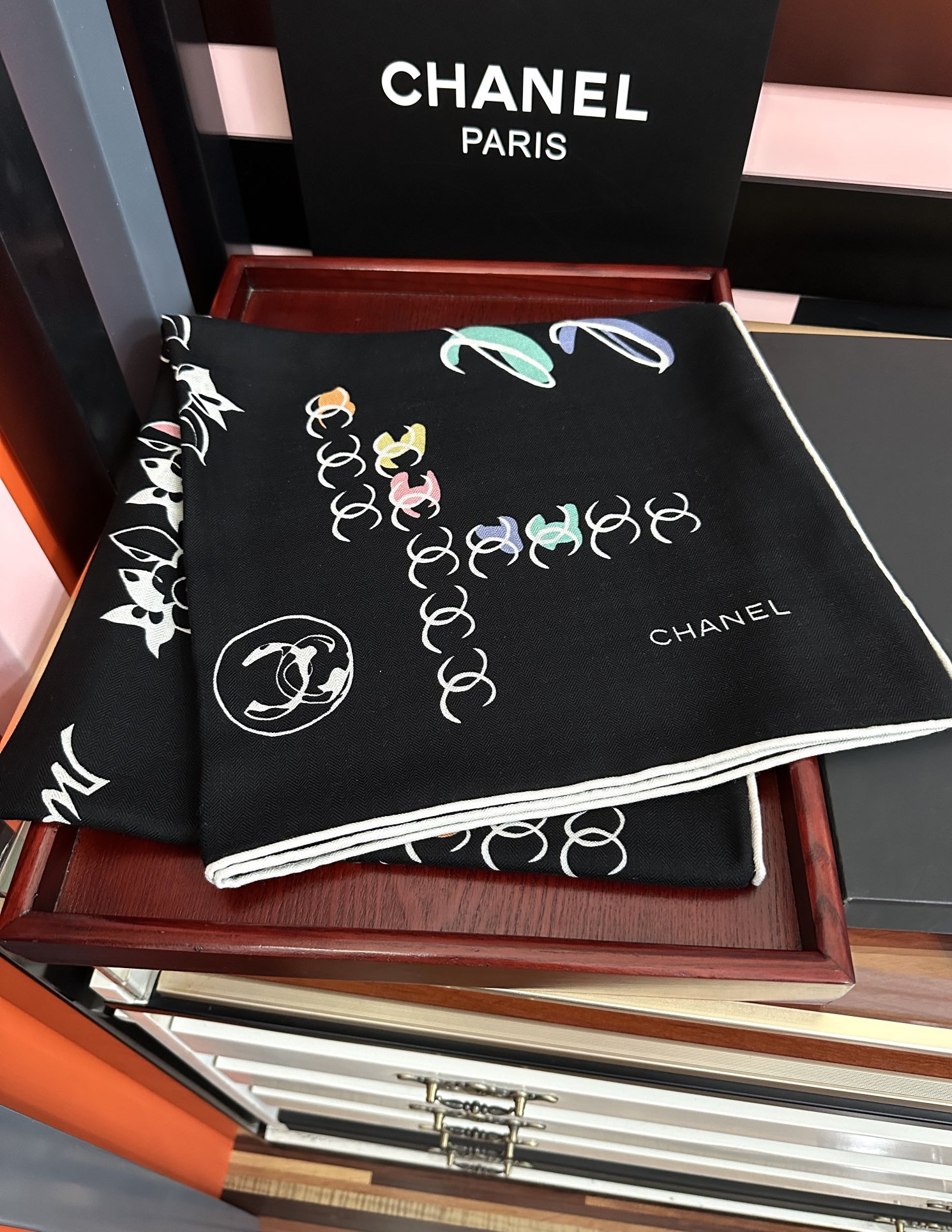 上新❤️ 2025香奈儿 太美了 【双面同色】[發]经典设计优雅风[礼物]~气质到骨子里[色]香奶奶新一