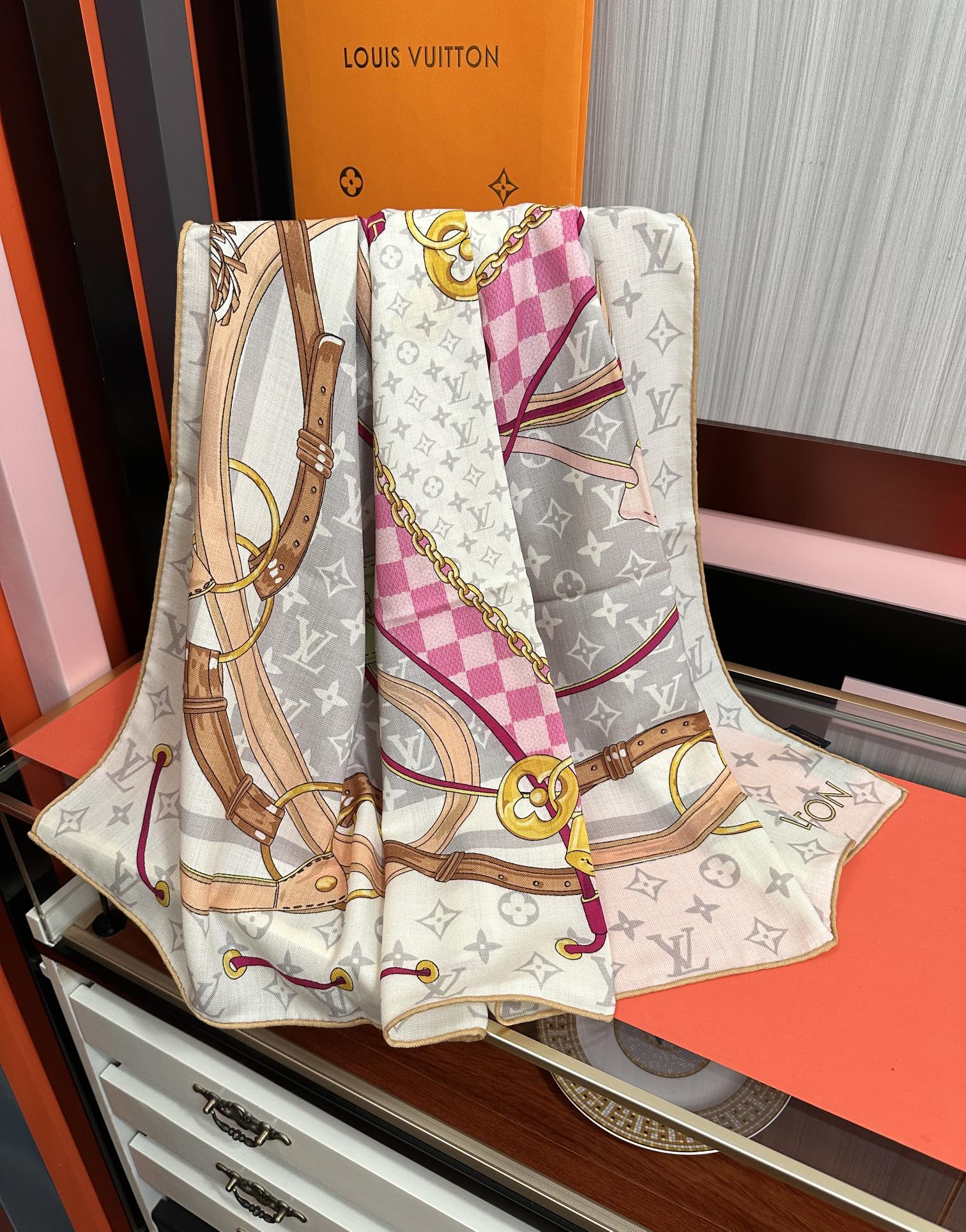 ❤️上新 太好看了 L v 高品质 2025顶级设计 ZG同步【双面同色】经典优雅[礼物]~气质到骨子里