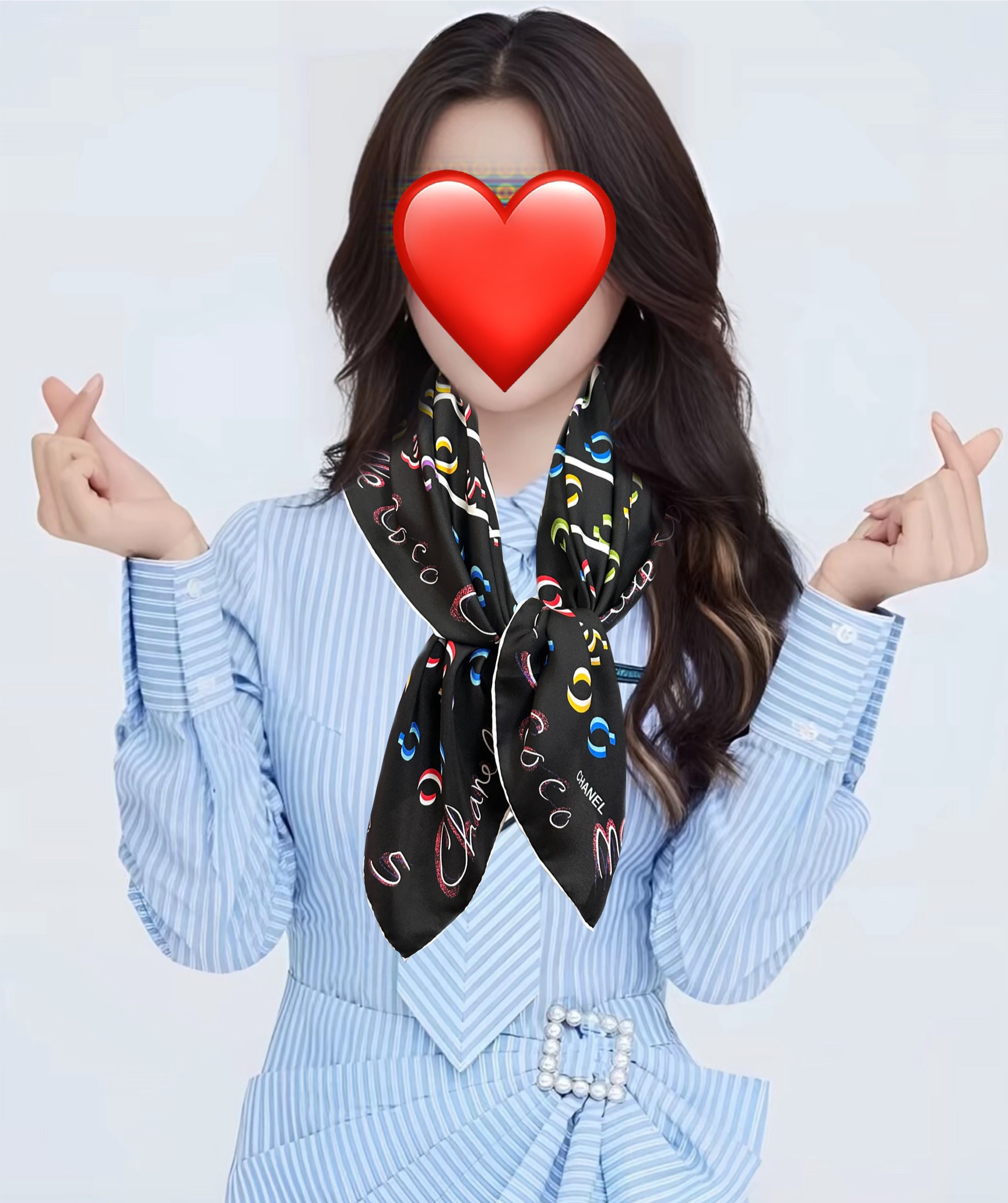 。 香奈儿 【Coco字母炫彩】官网同步[庆祝]工艺:提花+双面数码印花搭配精致的手工卷边工艺[得意]质