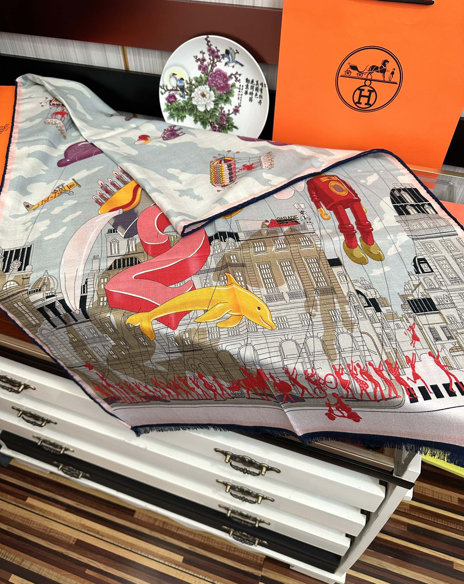 上新 爱马仕。2010【双面同色】太美了[吃瓜]下手一定要快[嘴唇]四季都可以用[勾引]真心美的让人非常