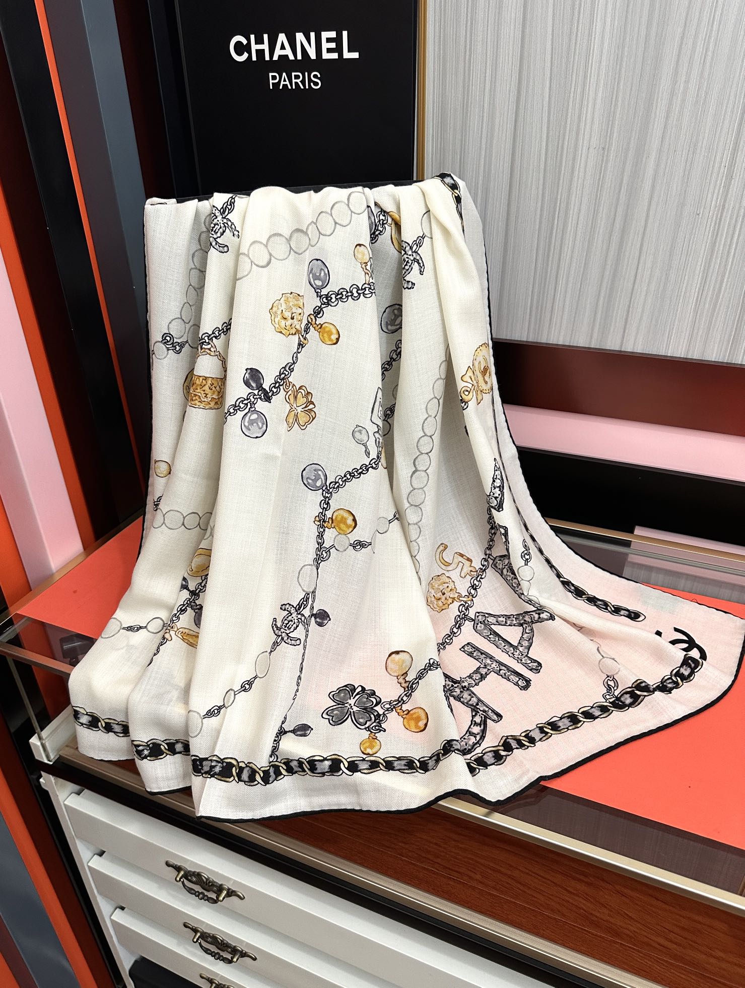 新款❤️2025 香奈儿 ZG同步 太美了 【双面同色】香奶奶永远设计优雅风格[礼物]~气质到骨子里[色