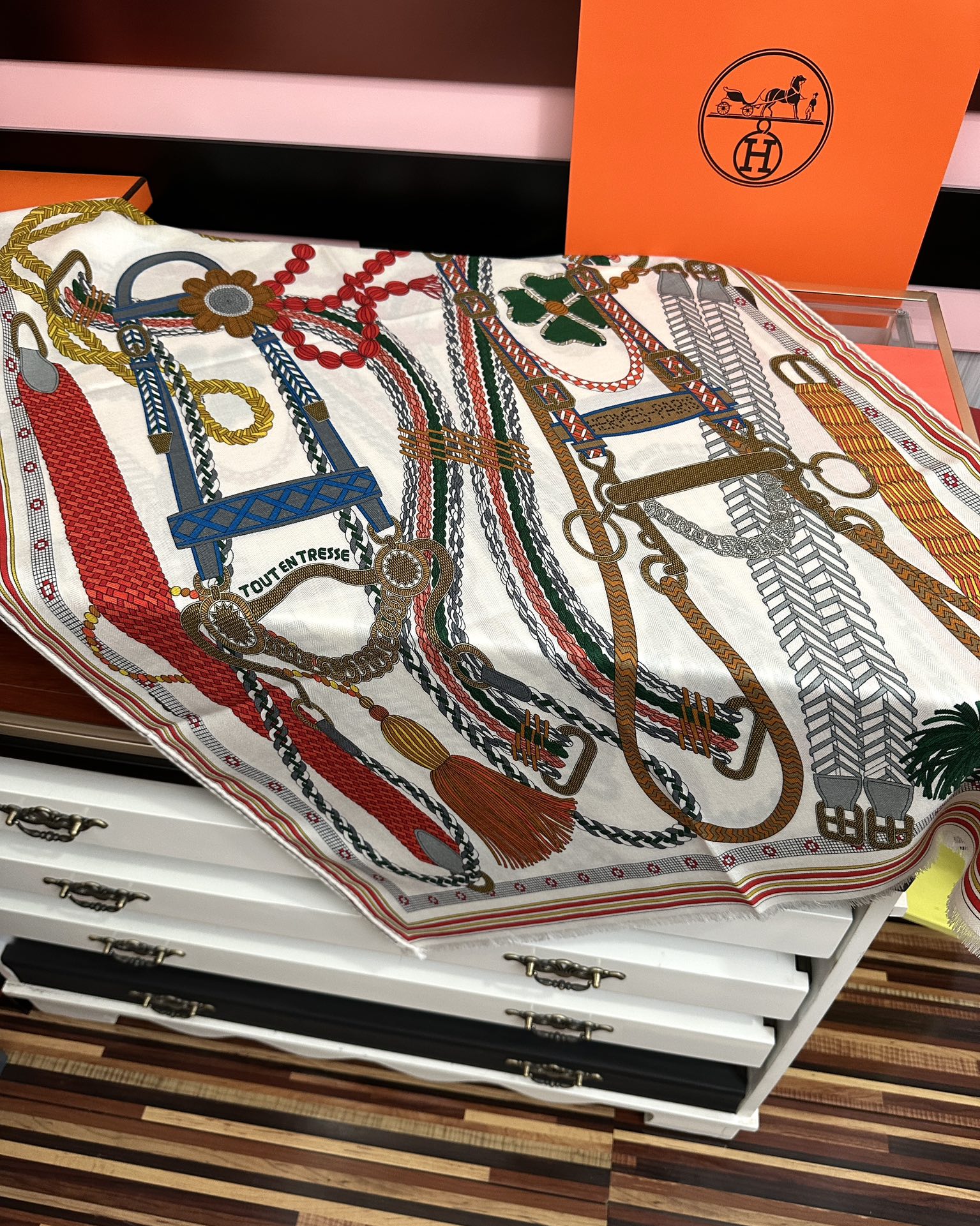 🔥新款2025 爱马仕🔥【双面同色】太美了[吃瓜]下手一定要快[嘴唇]四季都可以用[勾引]真心美的让人非