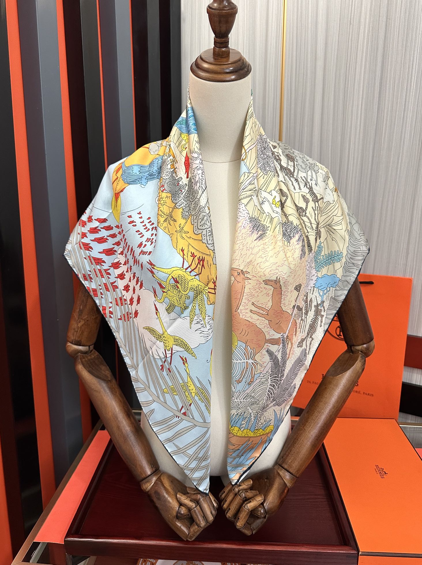 上新2025 🔥HERMES 重磅[庆祝]【大自然动物森林】方巾[嘴唇]精简时髦，品质感很显好[得意]好