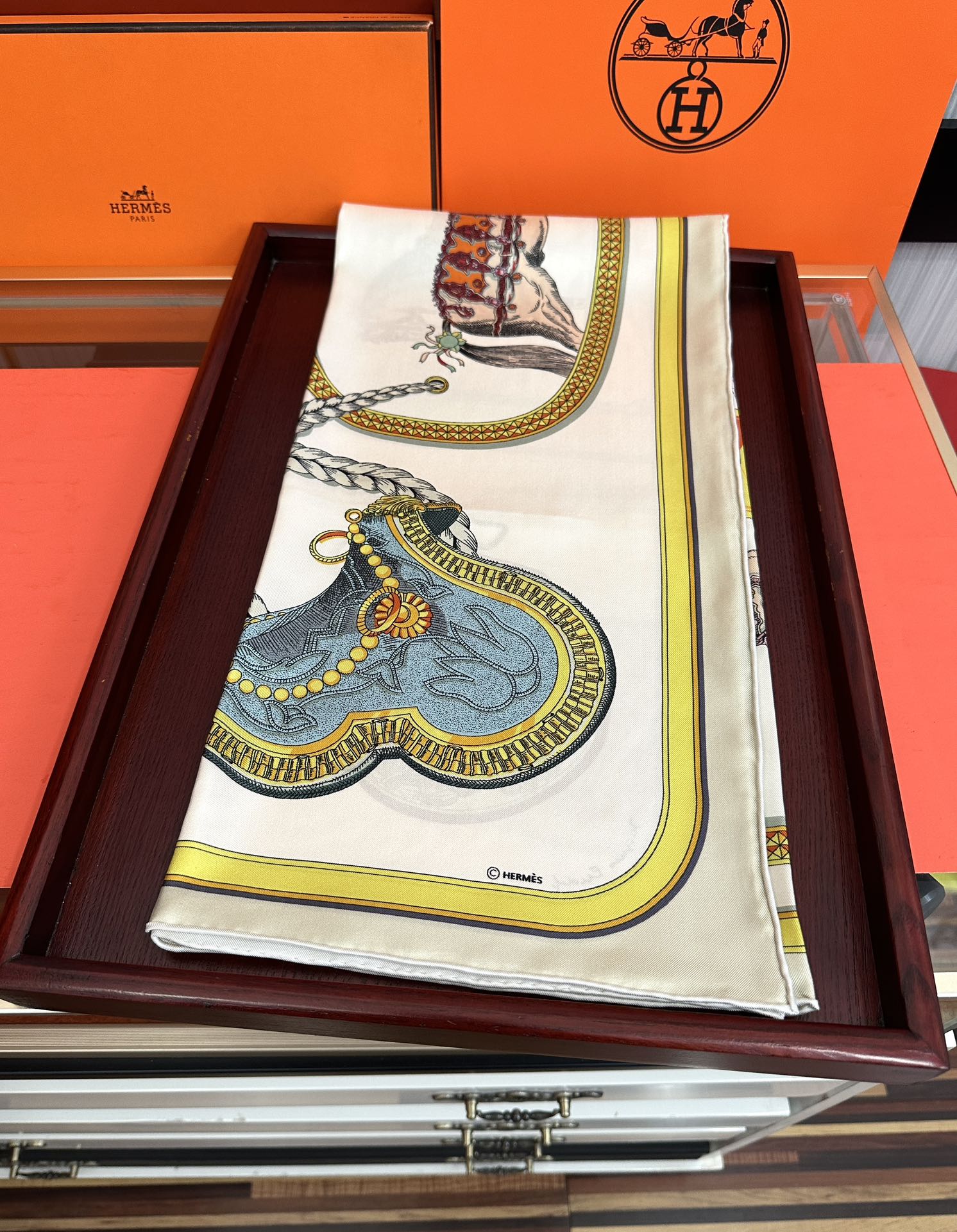 高版本🔥爱马仕 精致款边👍2025新款 高端设计买到都说好👍下手一定要快高端 大爱❤️女人尤物 货极少 