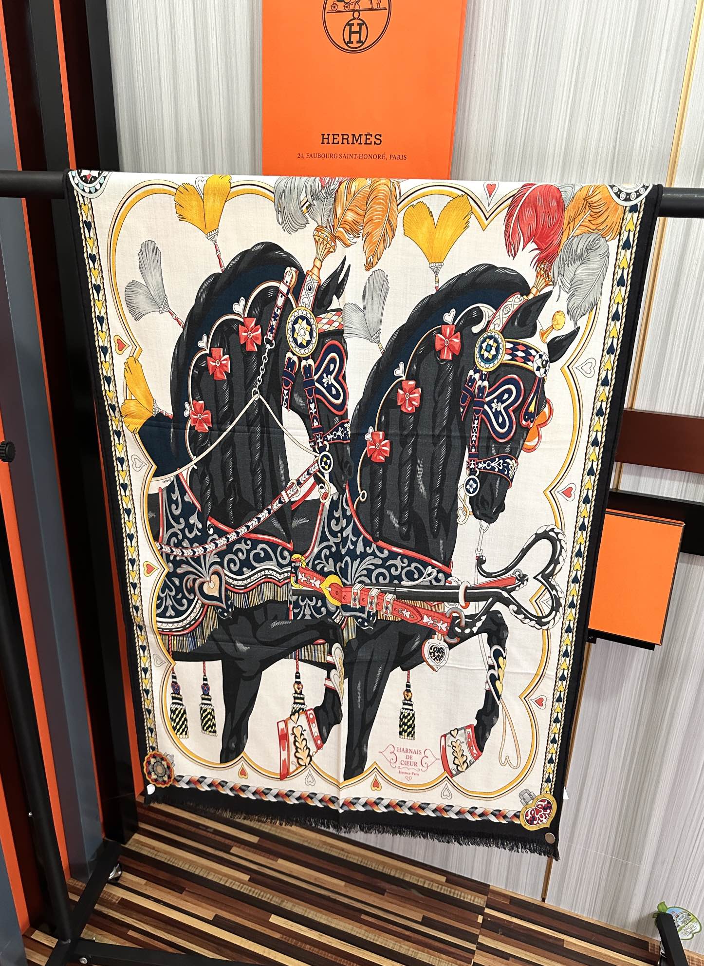 上新 2025 爱马仕🔥【双面同色骏马奔腾】太美了[吃瓜]下手一定要快[嘴唇]四季都可以用[勾引]真心美