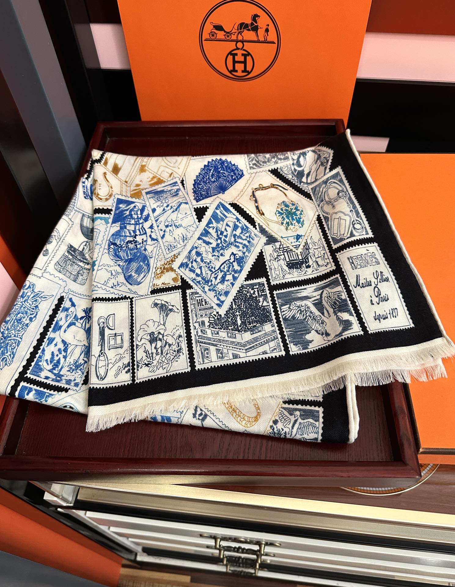 🔥 新款爱马仕🔥【双面同色 福宝邮集者】太美了[吃瓜]下手一定要快[嘴唇]四季都可以用[勾引]真心美的让