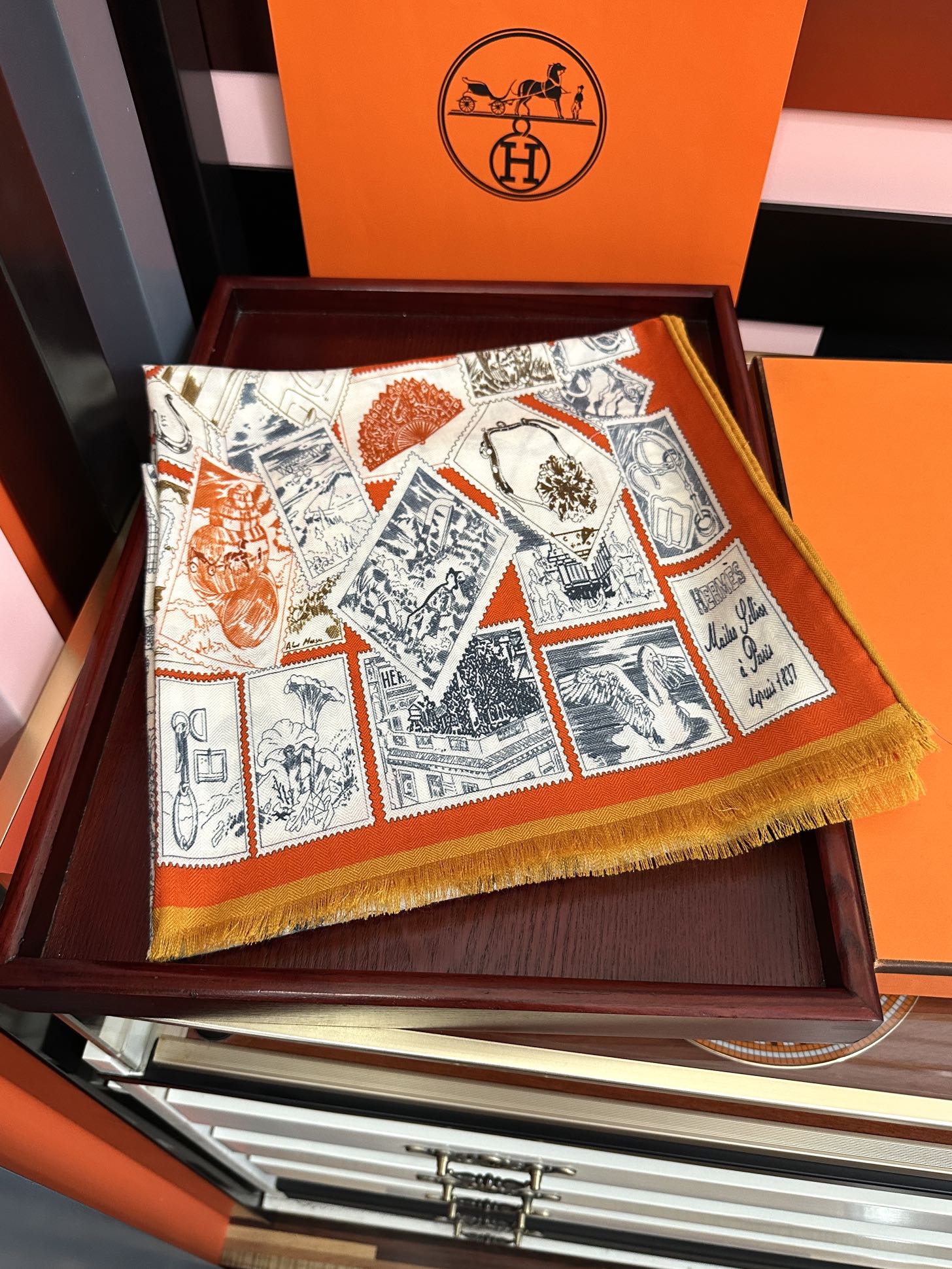 🔥 新款爱马仕🔥【双面同色 福宝邮集者】太美了[吃瓜]下手一定要快[嘴唇]四季都可以用[勾引]真心美的让