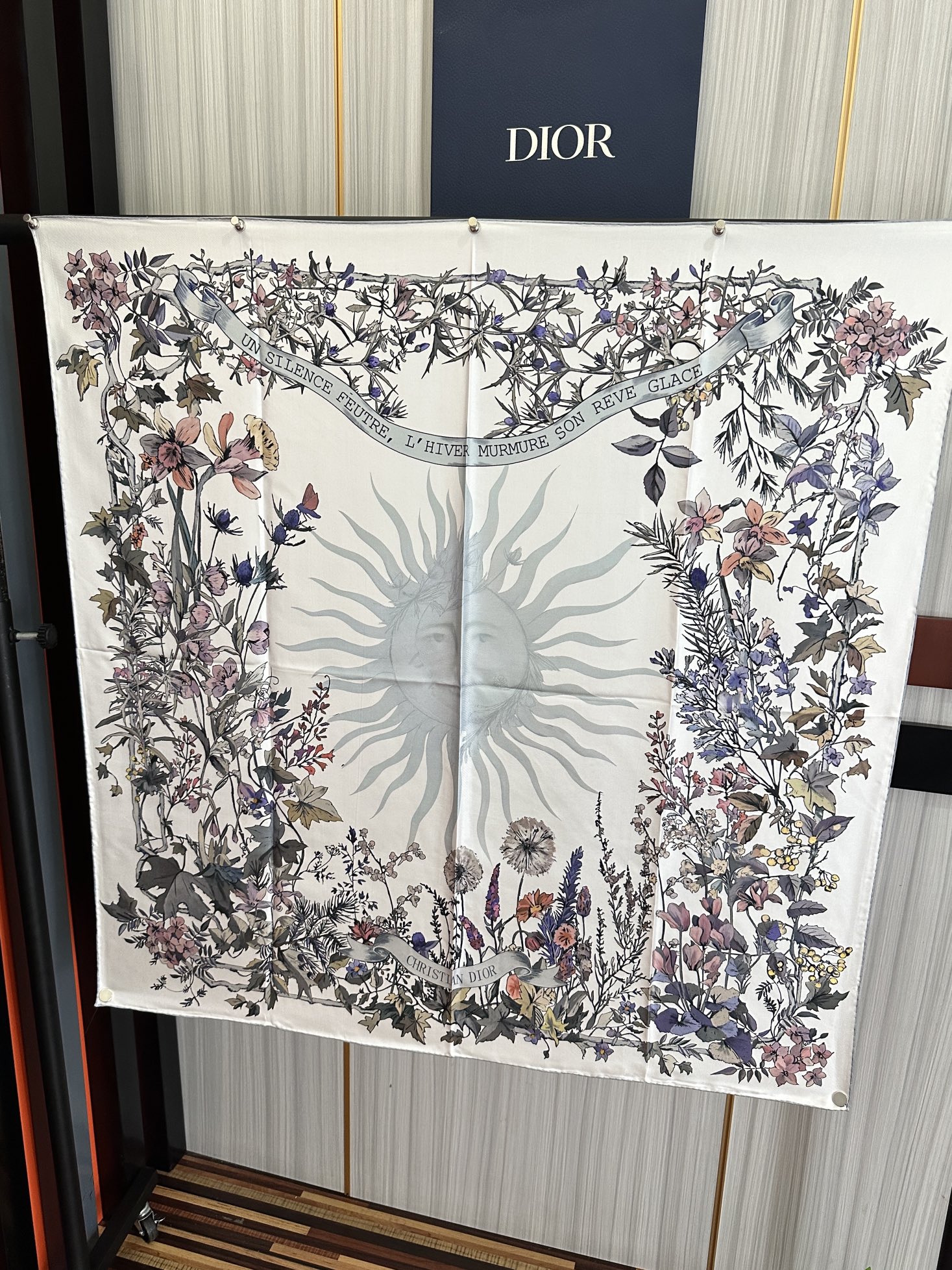 🔥 迪奥2025春夏季新款，【太阳花神系列】太美了[玫瑰]买到都说好👍下手一定要快高端 大爱❤️女人尤物