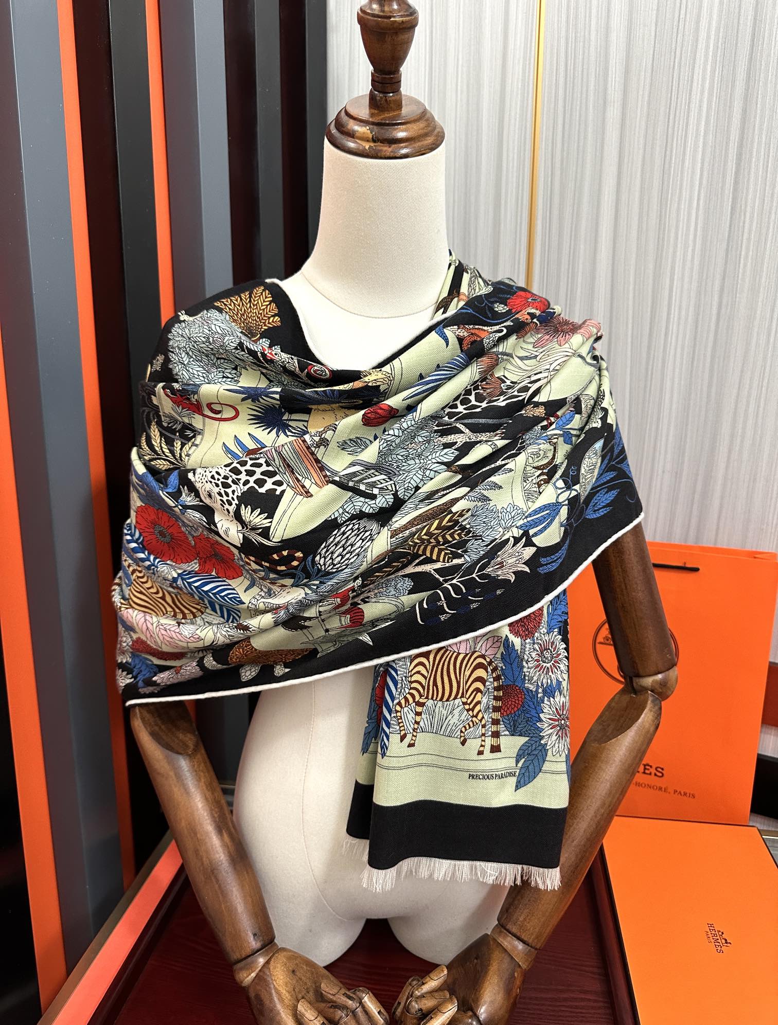 🔥新款 2025爱马士【双面同色印花】[吃瓜]下手一定要快[嘴唇]四季都可以用[勾引]真心美的让人非常非