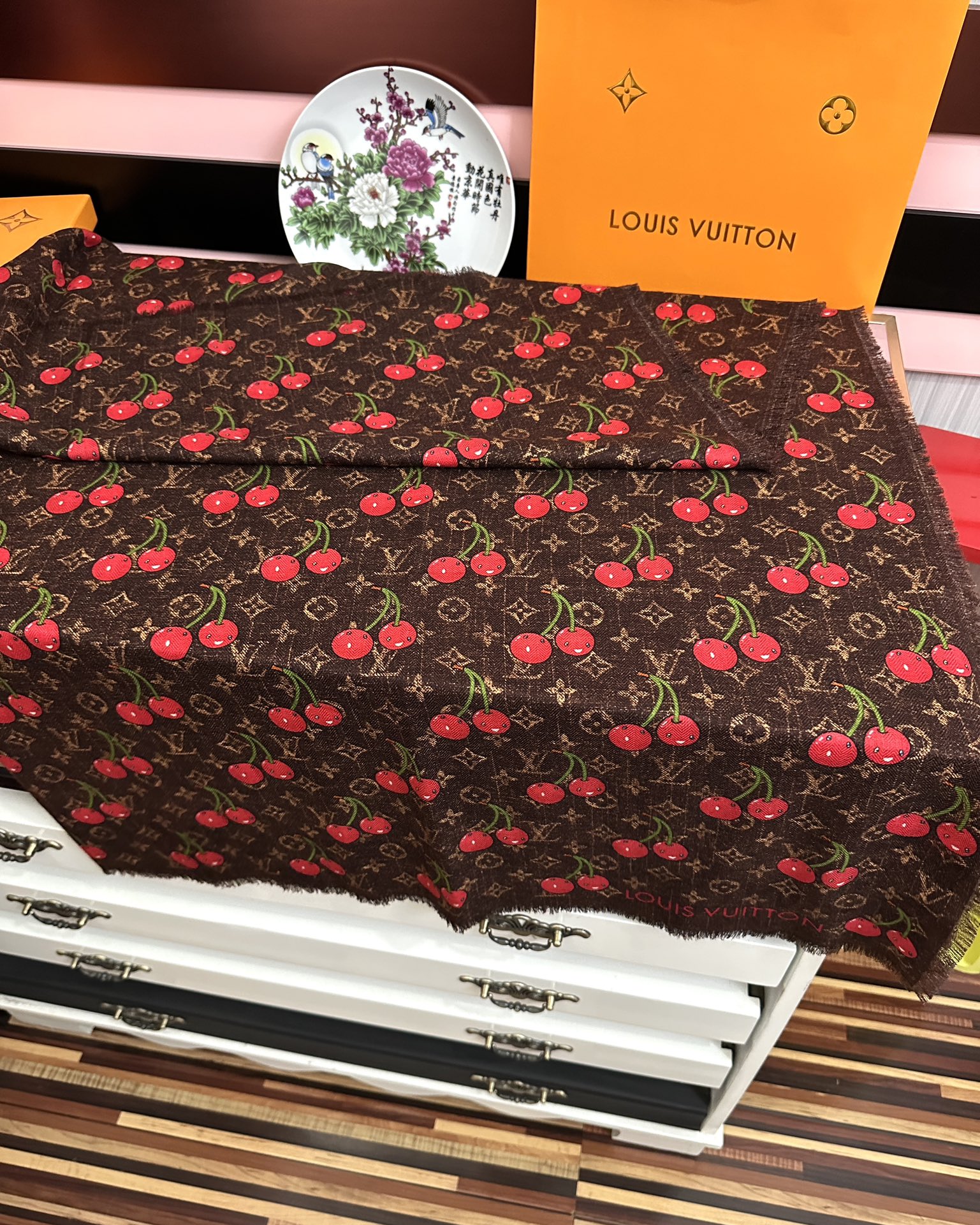 上新❤️LV 2025【双面同色樱桃🍒】经典优雅[礼物]~气质到骨子里[色]新一季的面料超高级，真心超级