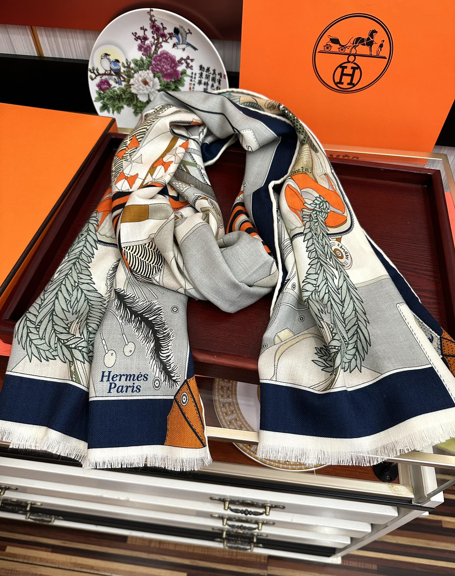 🔥 新款爱马仕🔥【双面同色】太美了[吃瓜]下手一定要快[嘴唇]四季都可以用[勾引]真心美的让人非常非上身