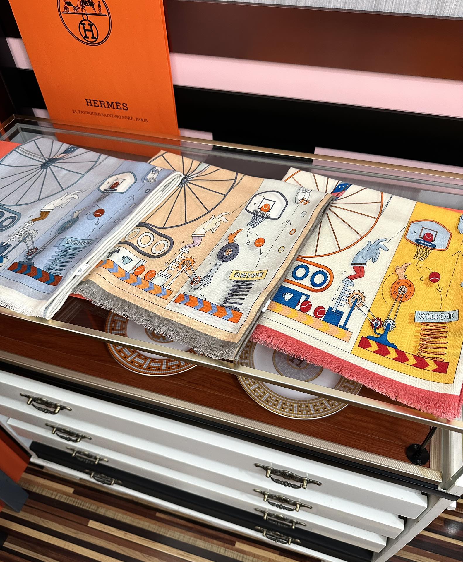 新款 爱马仕🔥【双面同色骏马】太美了[吃瓜][嘴唇]四季都可以用[勾引]真心美的让人非常非上身效果简直美