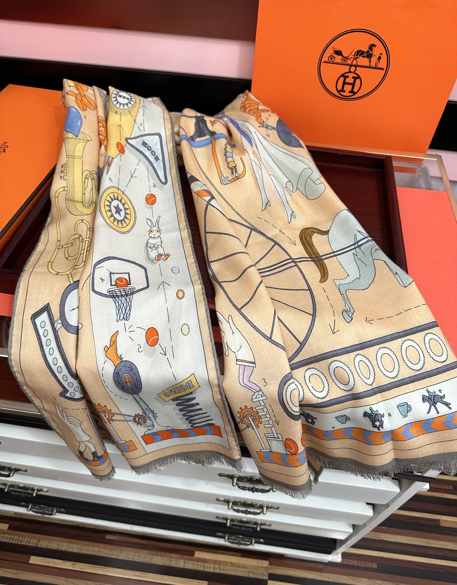 新款 爱马仕🔥【双面同色骏马】太美了[吃瓜][嘴唇]四季都可以用[勾引]真心美的让人非常非上身效果简直美