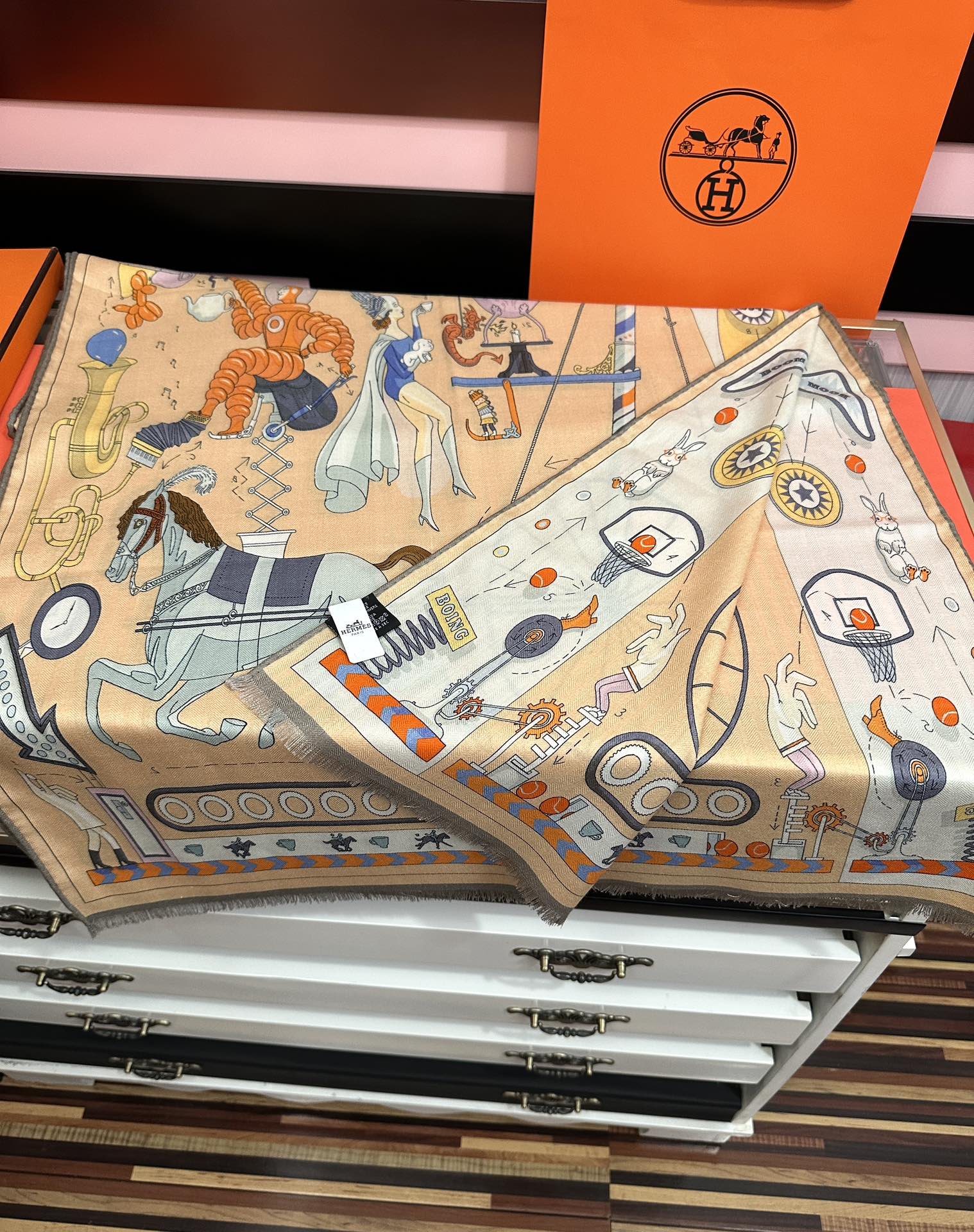 新款 爱马仕🔥【双面同色骏马】太美了[吃瓜][嘴唇]四季都可以用[勾引]真心美的让人非常非上身效果简直美