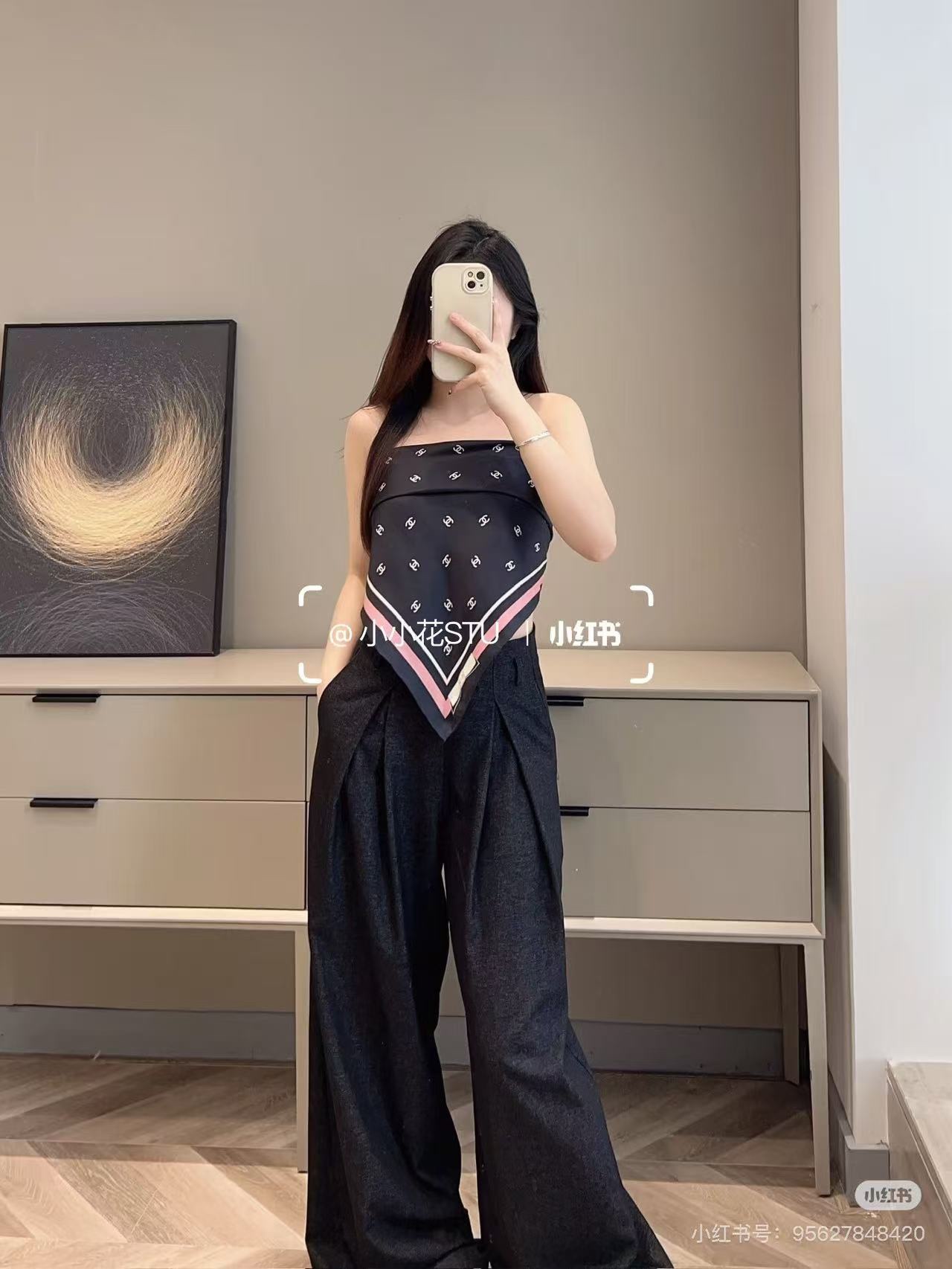 新款[發]CHANEL 官网同步【双面同色蝴蝶结🎀】18姆米 2025新品方巾必须征服它今年丝巾的戴法[