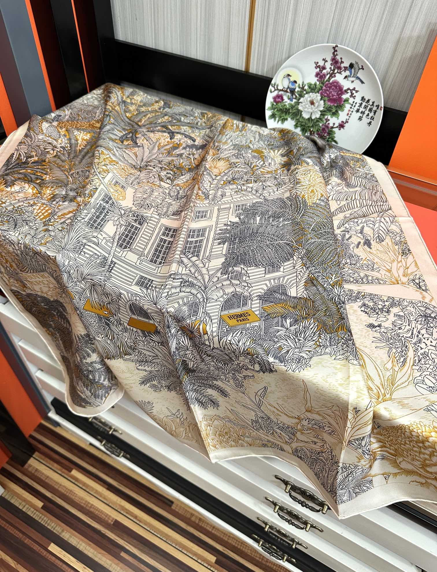 🔥重磅推荐 爱马🐎士2025 新款 高端设计买到都说好👍下手一定要快高端 大爱❤️女人尤物 货极少 四季