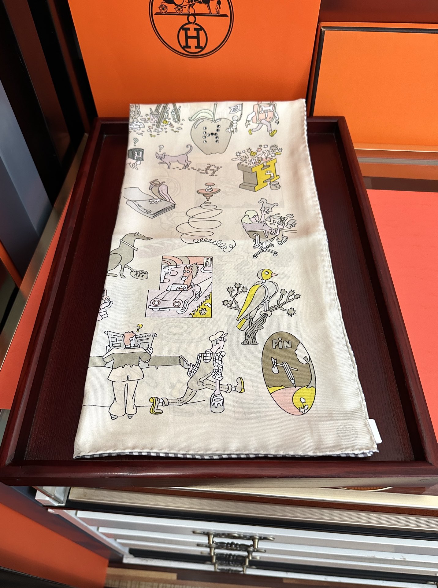 🔥高版本 爱马仕 官网同步 2025新款，精致手工卷边，买到都说好👍下手一定要快高端 大爱❤️女人尤物 