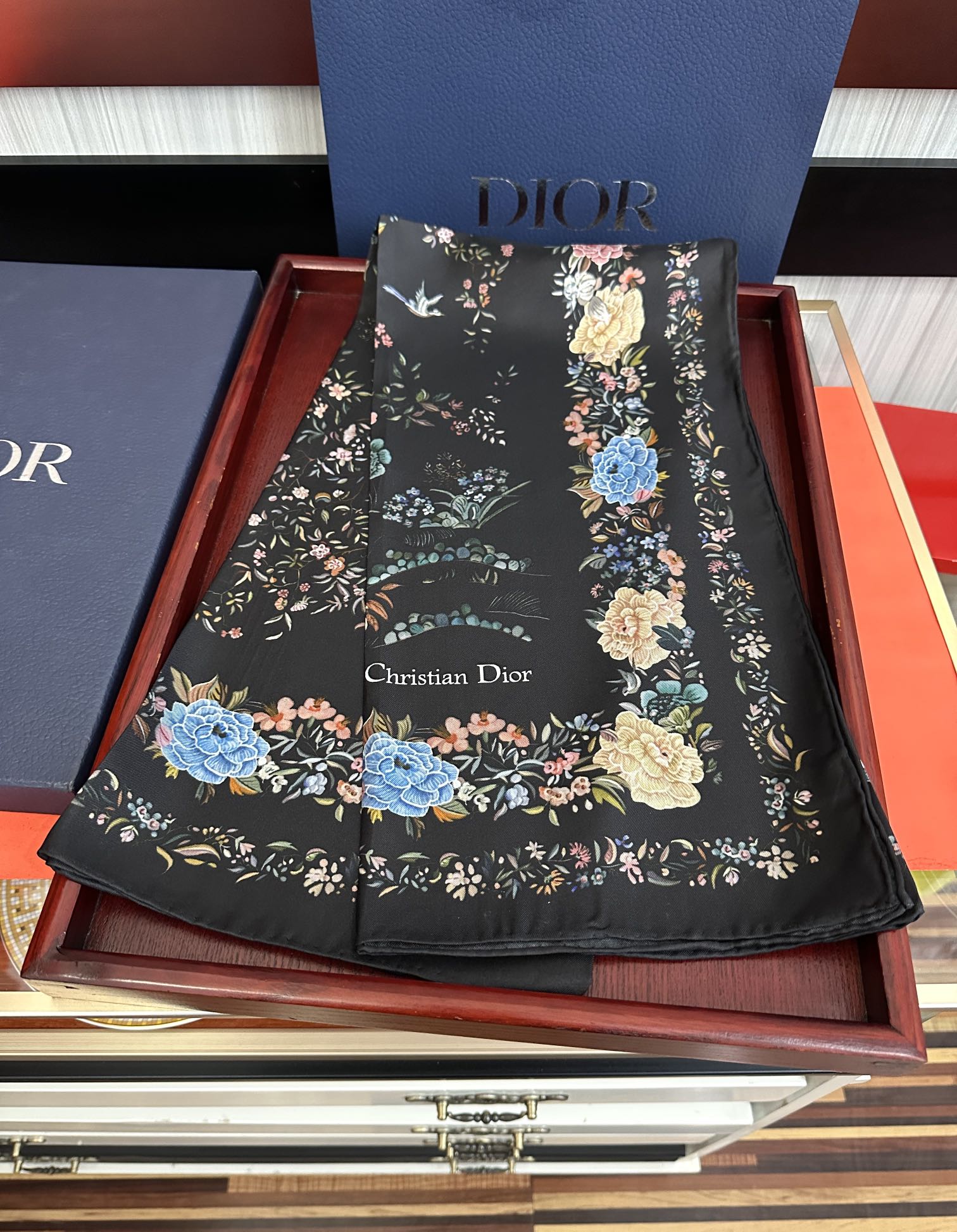 🔥上新 迪家2025最新款，重磅推荐 👍下手一定要快【高端 大爱❤️女人尤物 货极少 四季都可以用‼️真