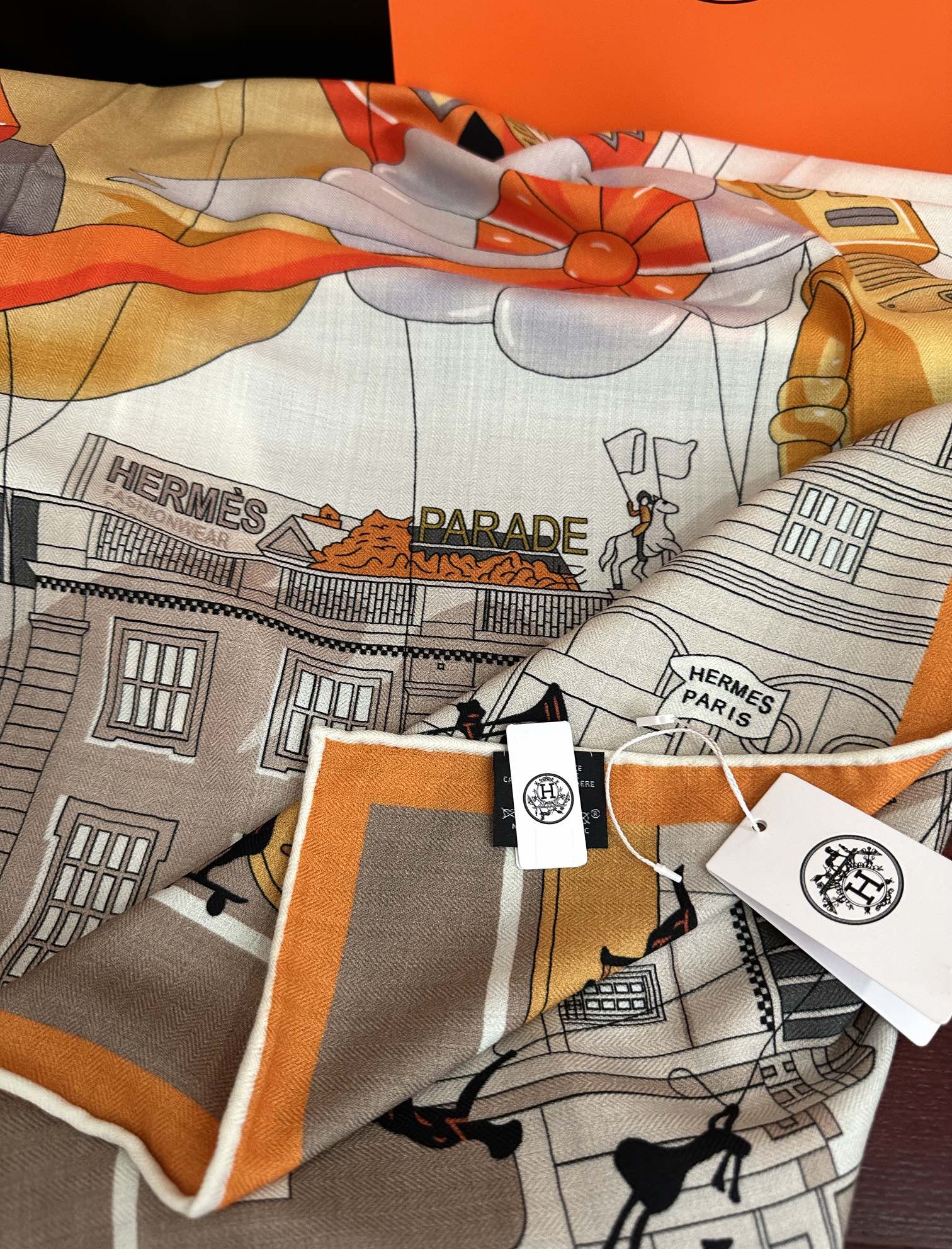 上新。爱马仕2025秋冬新款【太空探索】[爱心]新一季丝巾采购清单估计各位养马人们已经列好了[太阳]我就