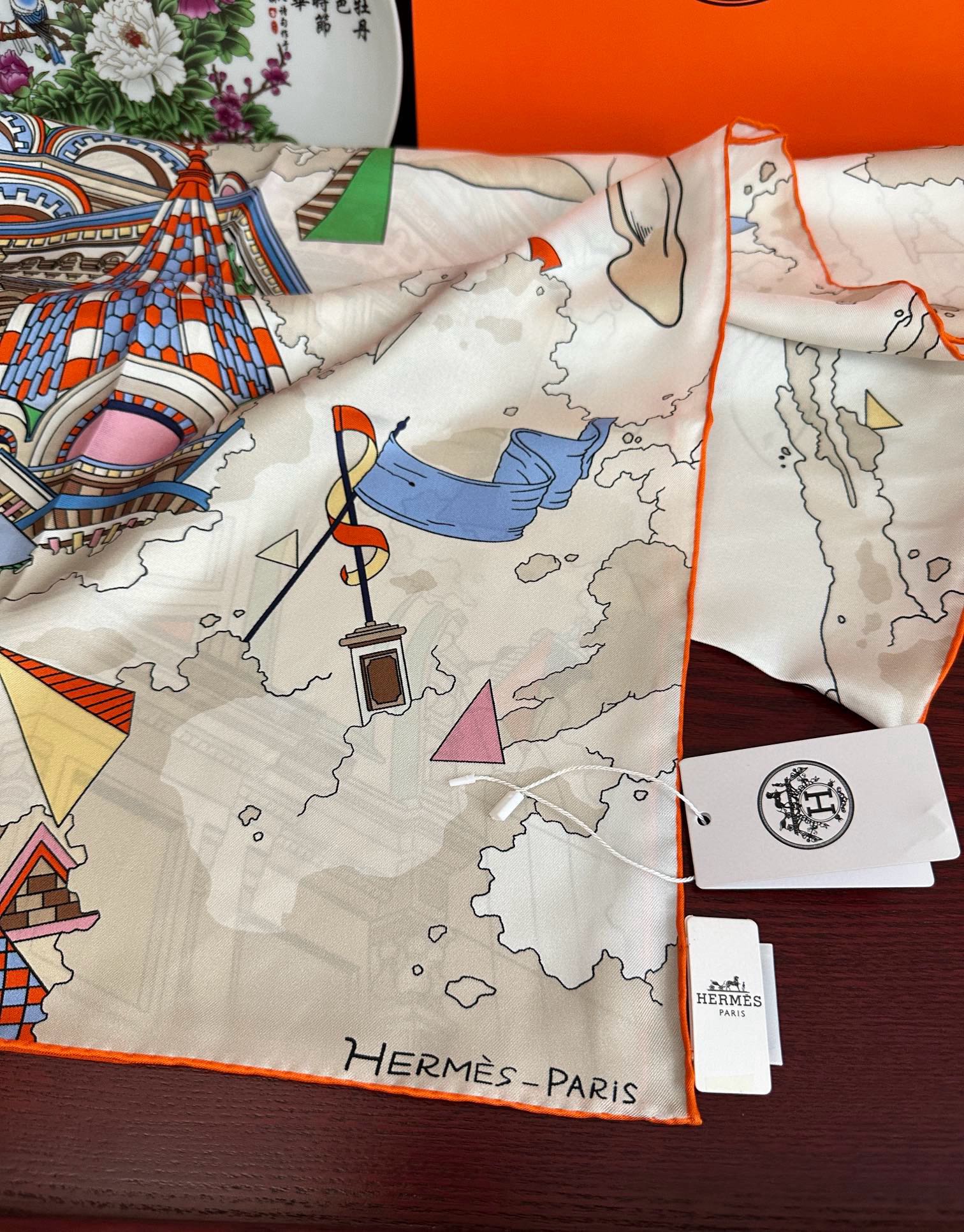 🔥高品质 爱马仕 2025新款太美了【骏马奔腾】精致手工卷边，买到都说好👍下手一定要快高端 大爱❤️女人