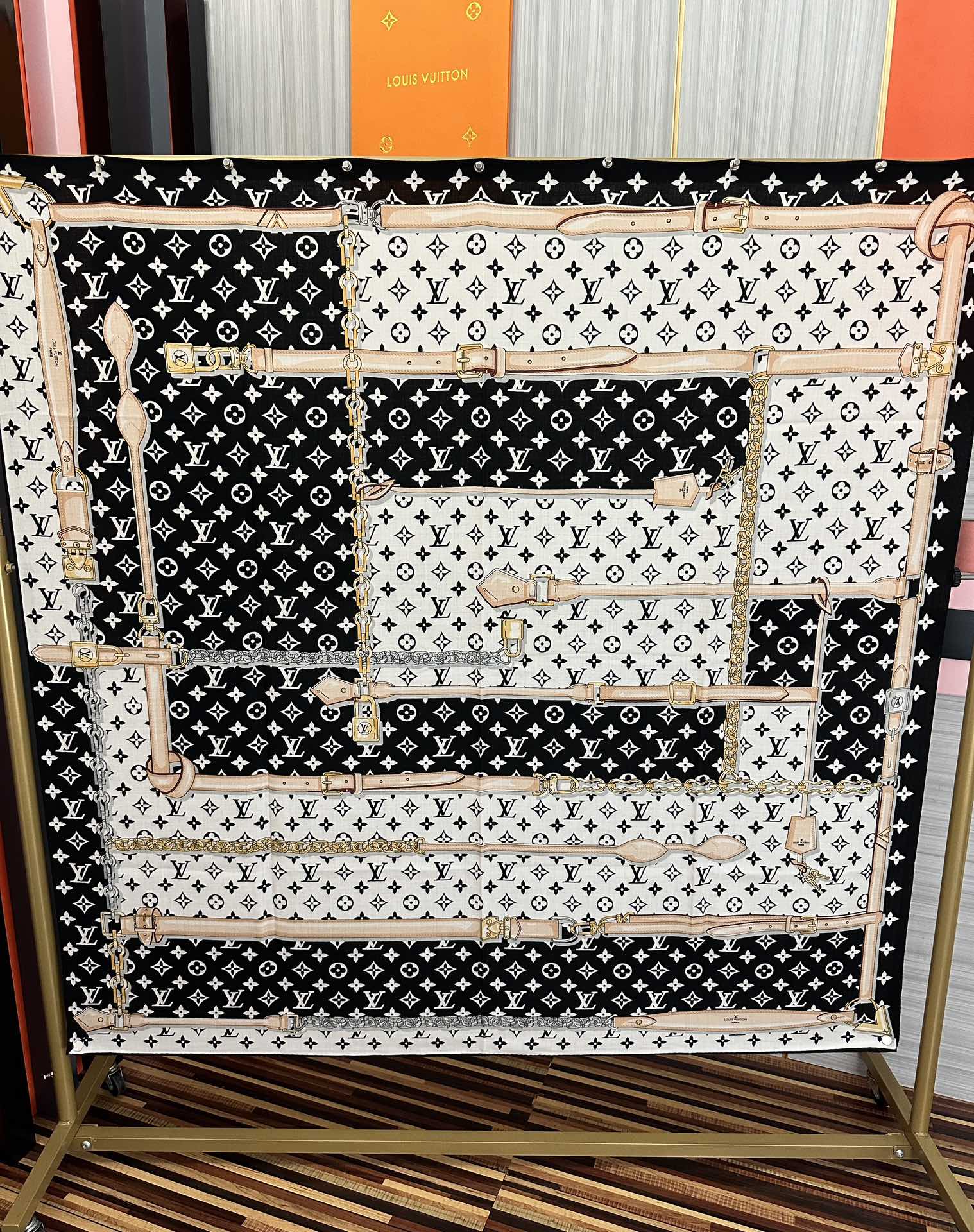 上新❤️LV 2025【双面同色热】永远都是那么经典优雅[礼物]~气质到骨子里[色]新一季的面料超高级，