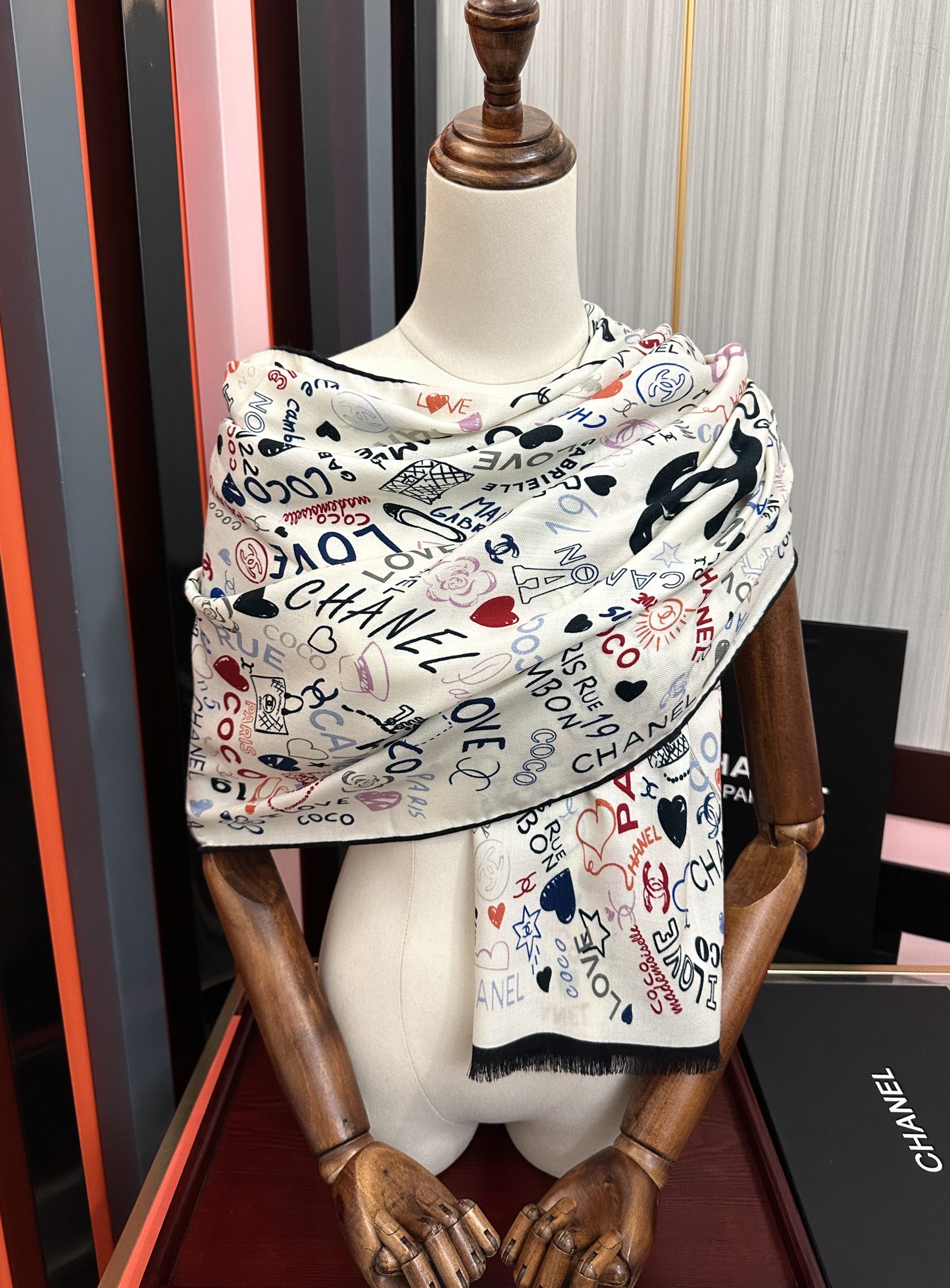 🔥新款 小香 双面同色 2025【coco涂鸦系列】太美了[吃瓜]下手一定要快[嘴唇]四季都可以用[勾引