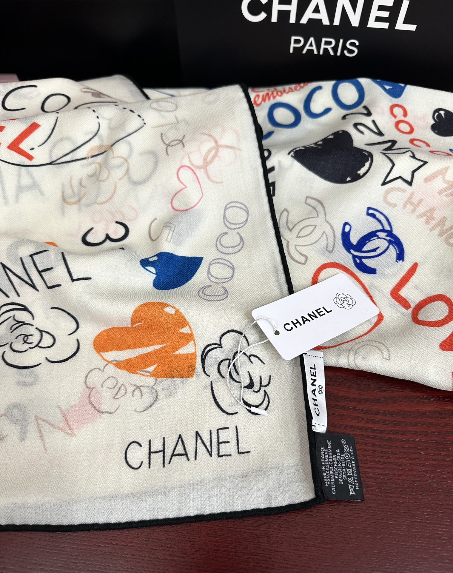 ❤️新款2025 香奈儿 ZG同步【涂鸦印花系列】 太美了 [發]经典茶花帽子🎩设计优雅风[礼物]~气质