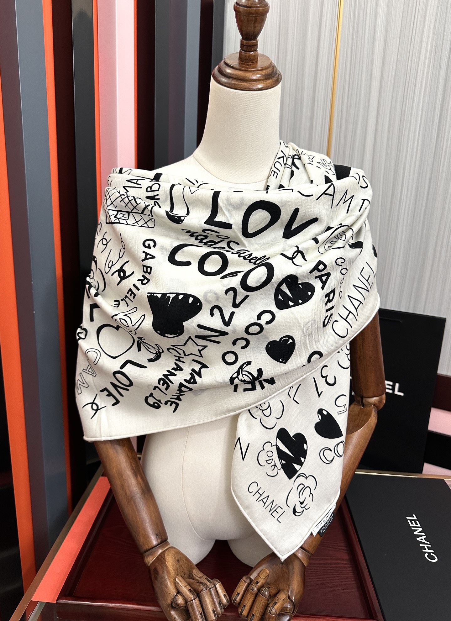 ❤️新款2025 香奈儿 ZG同步【涂鸦印花系列】 太美了 [發]经典茶花帽子🎩设计优雅风[礼物]~气质