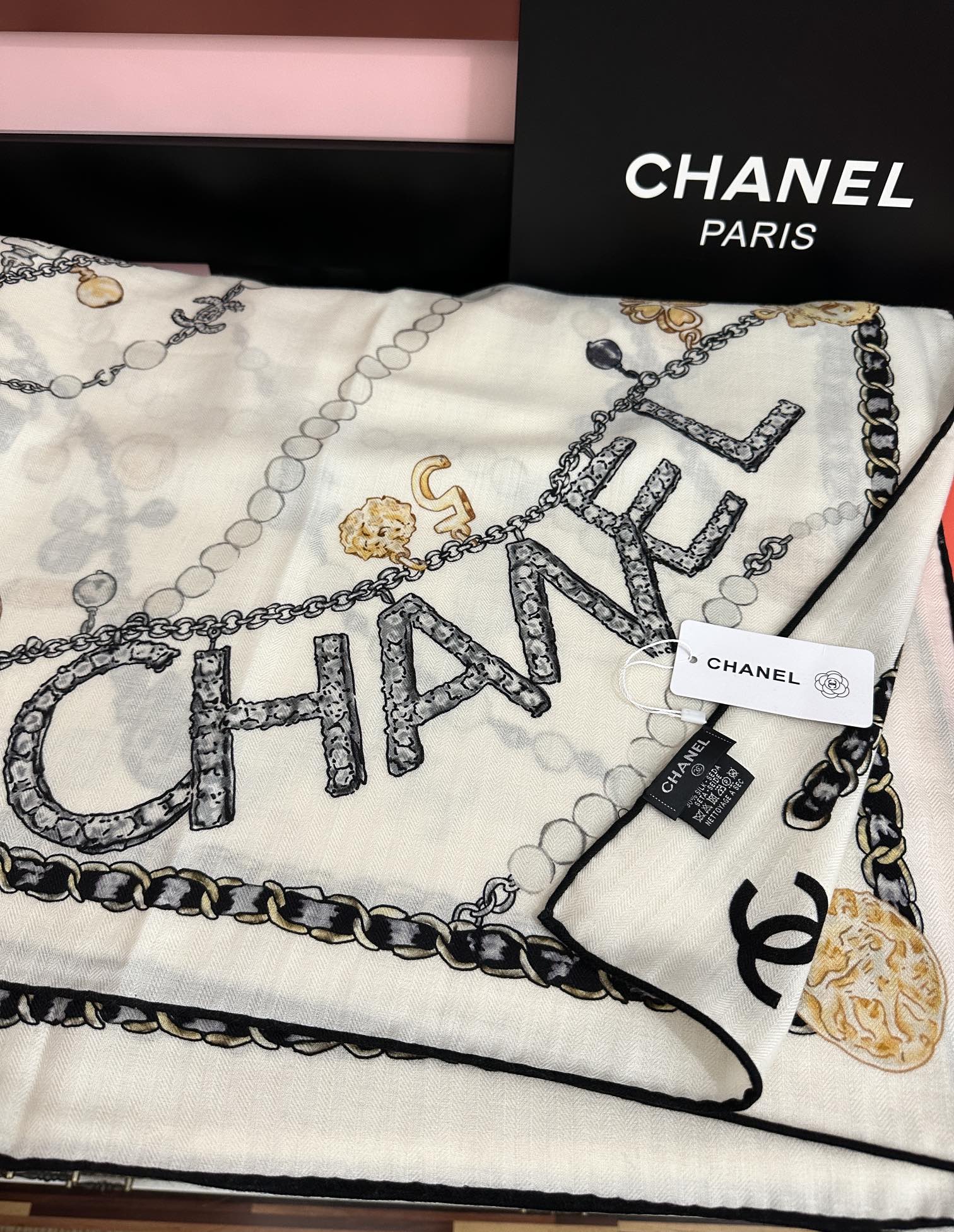 新款❤️2025 香奈儿 ZG同步 太美了 【双面同色】香奶奶永远设计优雅风格[礼物]~气质到骨子里[色