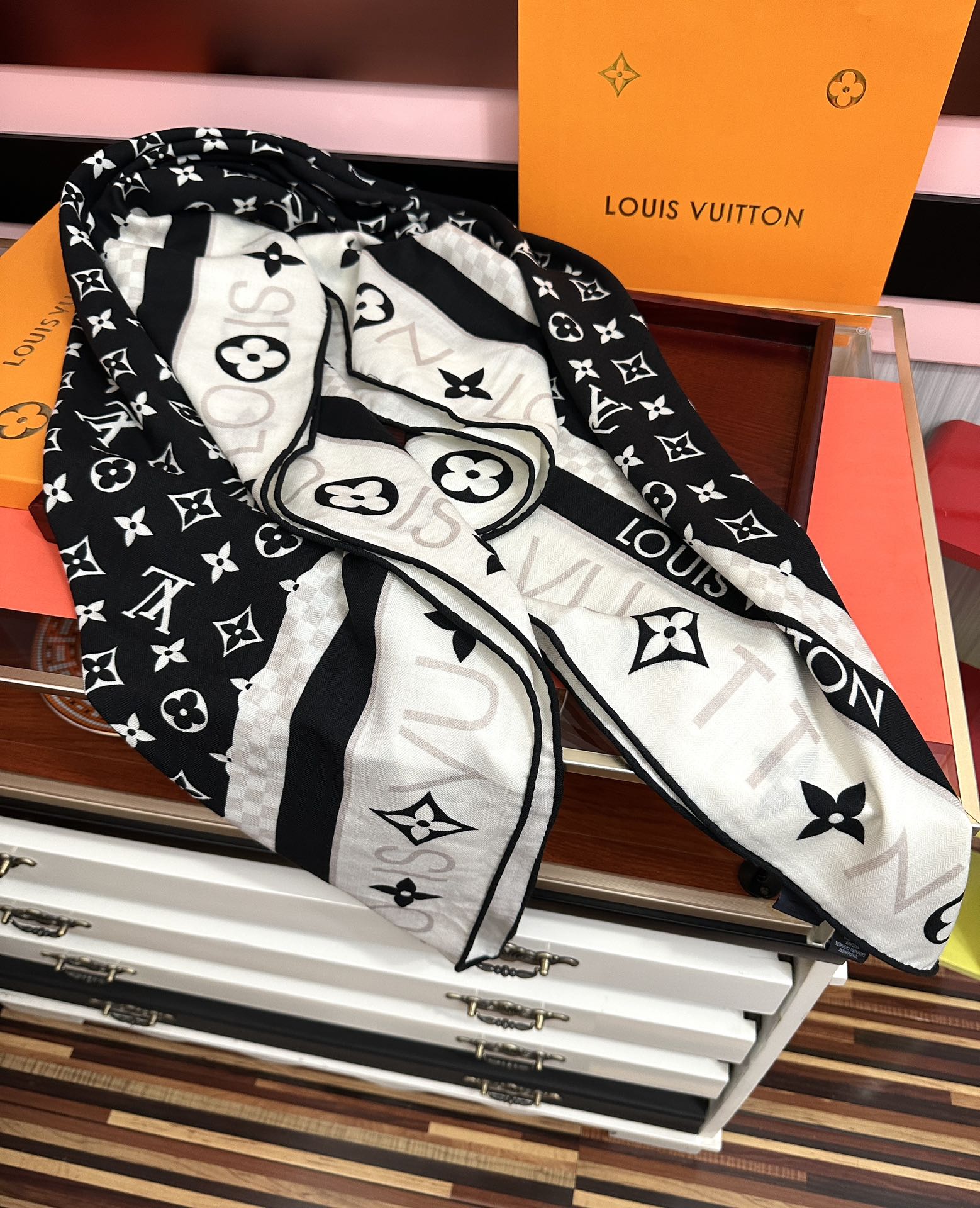 ❤️新款 L V永远都是这么经典 太美了【双面同色】经典优雅[礼物]~气质到骨子里[色]新一季的面料超高