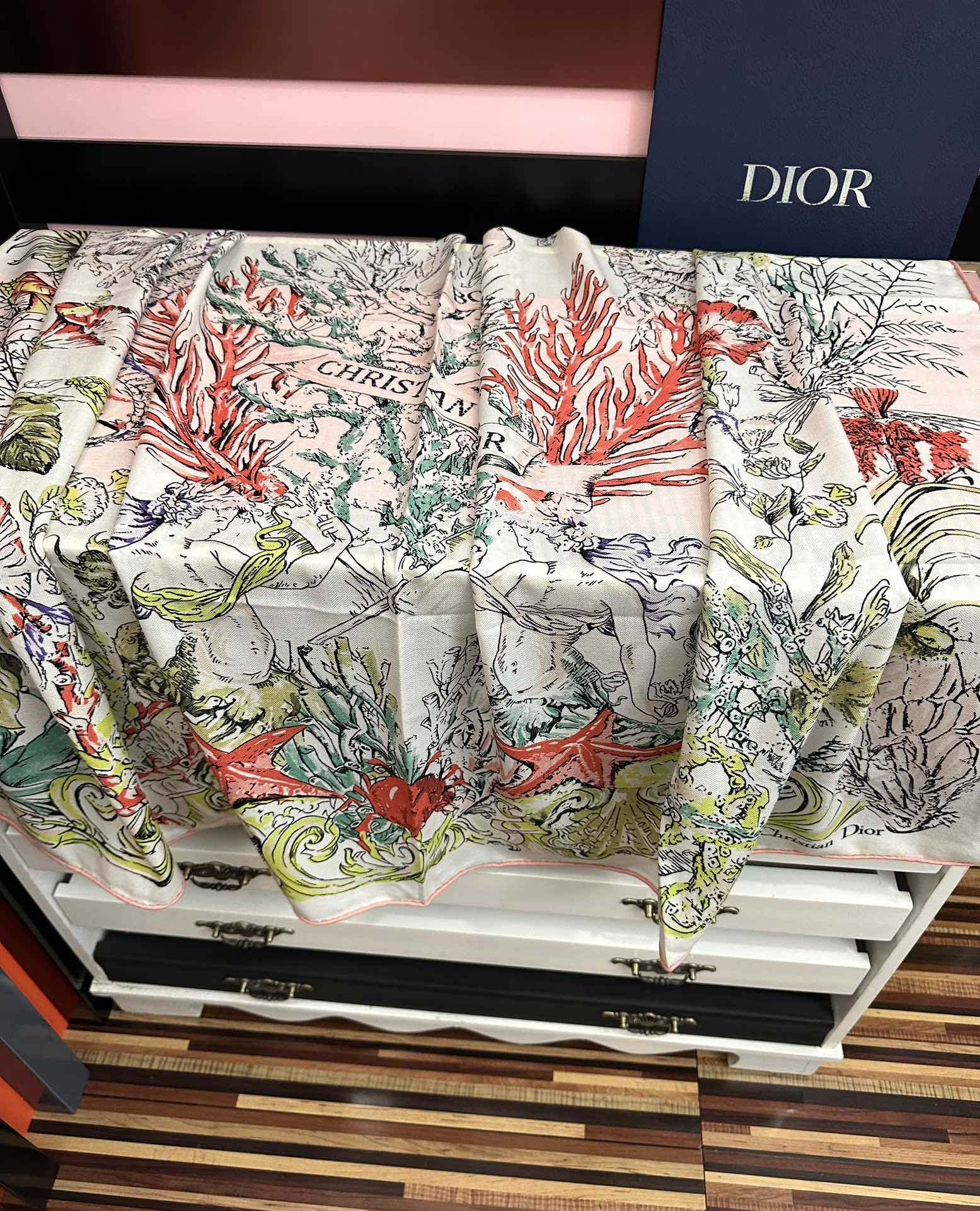 ❤️2025 迪奥 太美了ZG同步 【双面同色】[發]经典设计优雅风[礼物]~气质到骨子里[色]新一季的